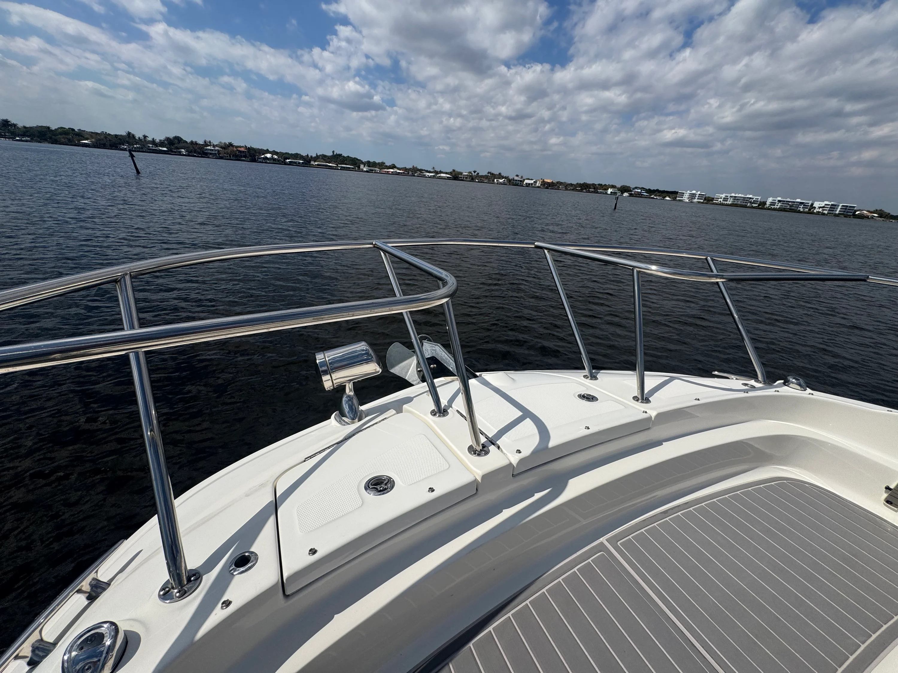 2023 Sea Ray 320 SUNDANCER OB Image Thumbnail #46