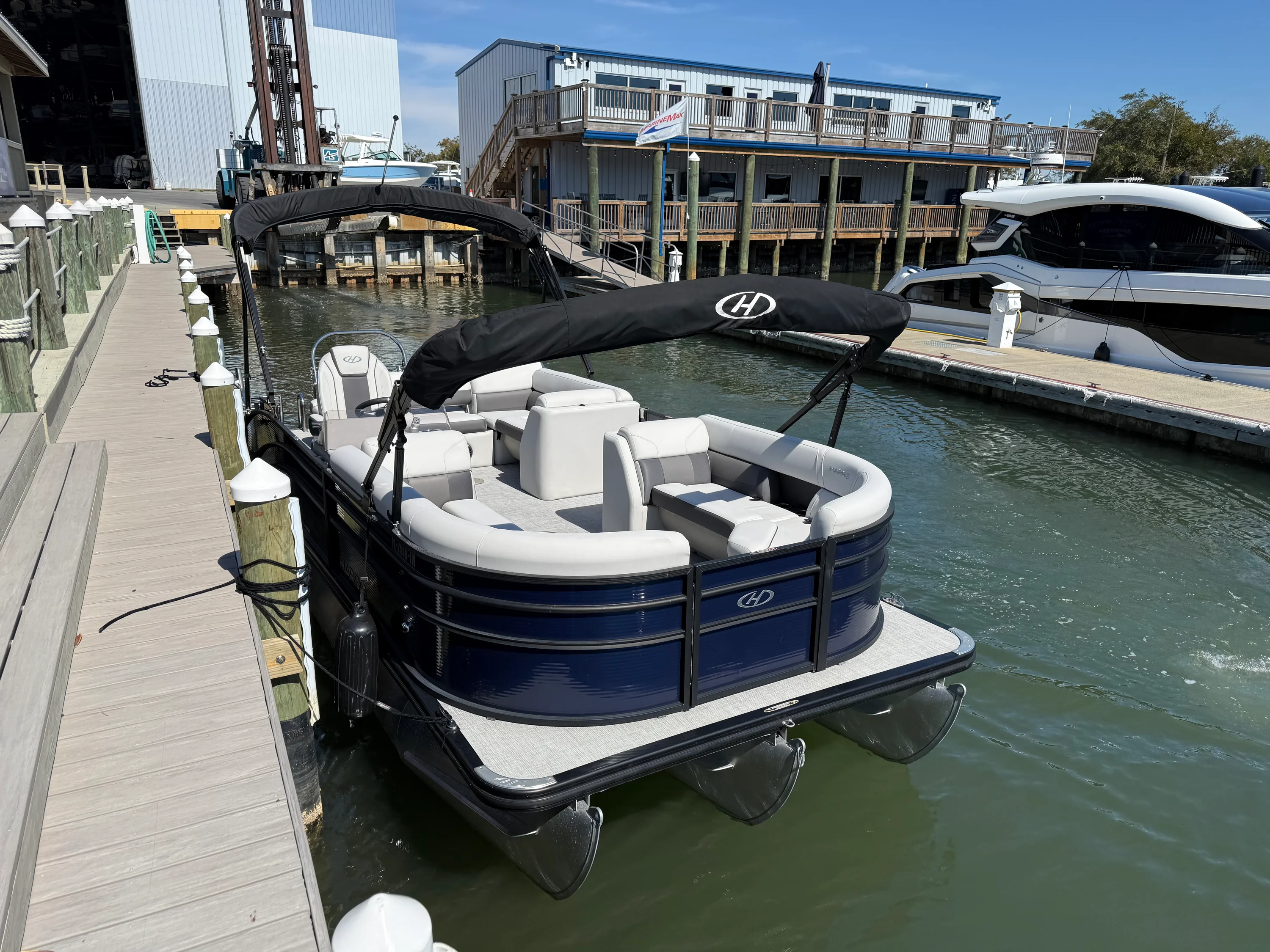 2023 Harris 230 CRUISER Image Thumbnail #5