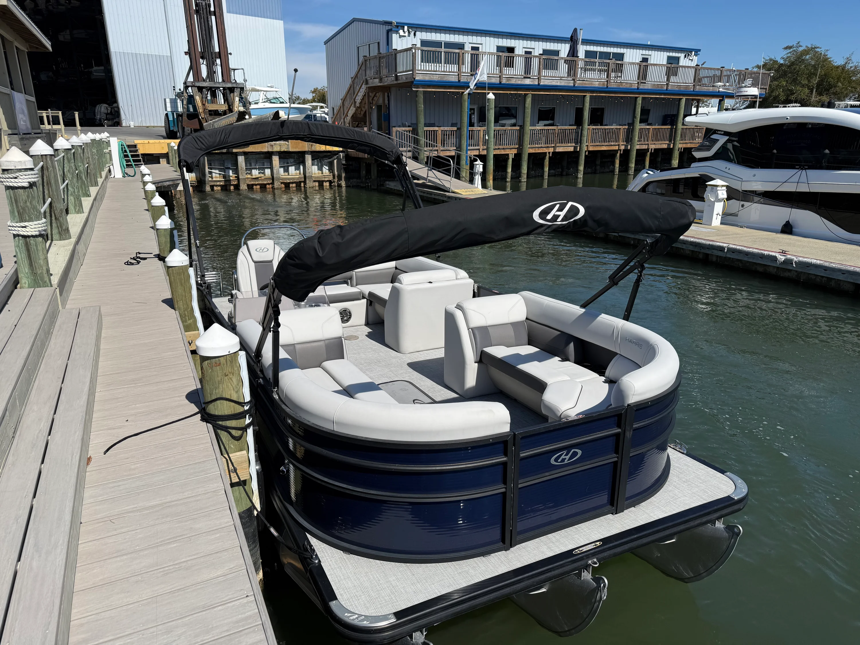 2023 Harris 230 CRUISER Image Thumbnail #3