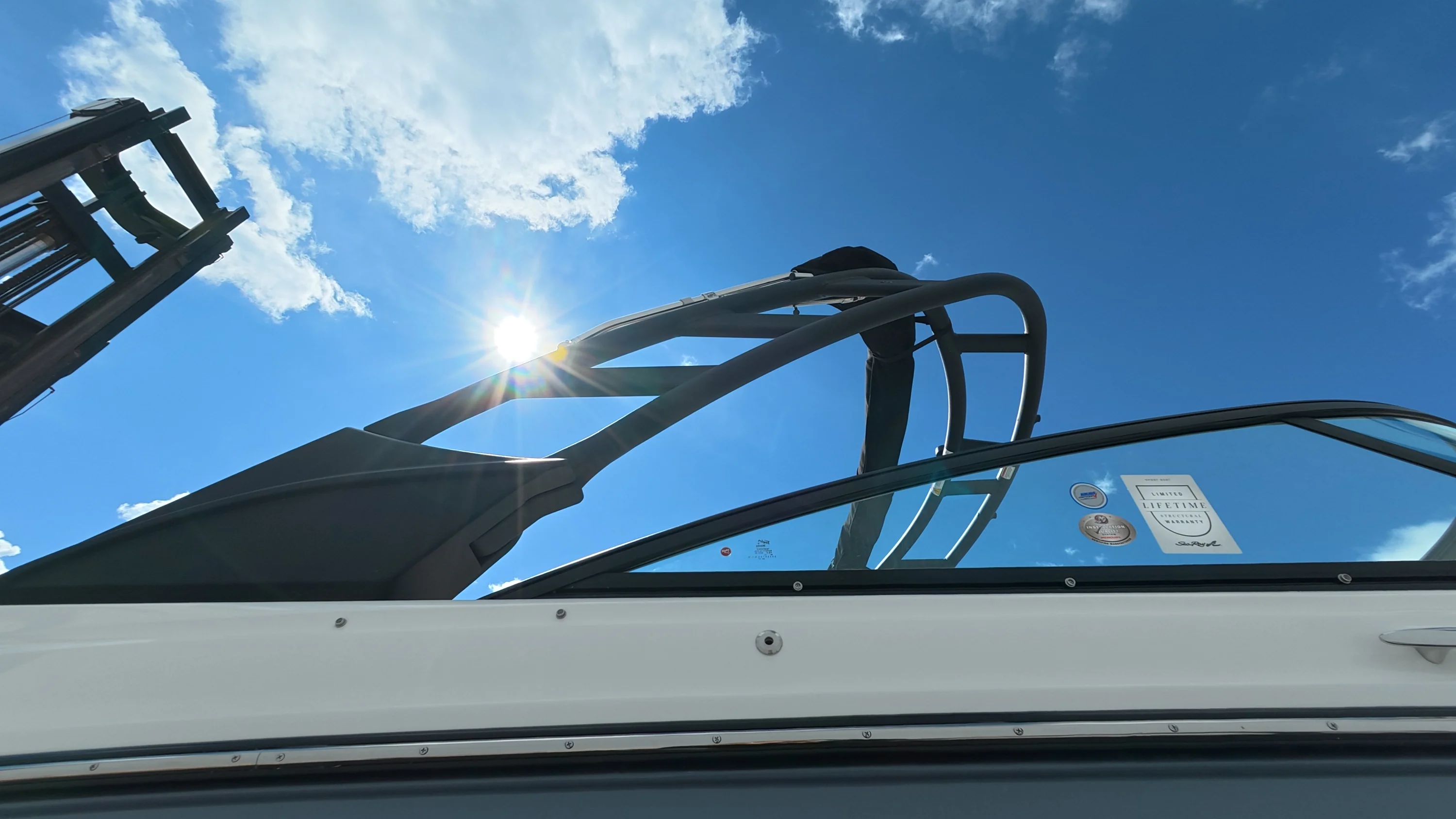 2026 Sea Ray SDX 270 Outboard Image Thumbnail #2