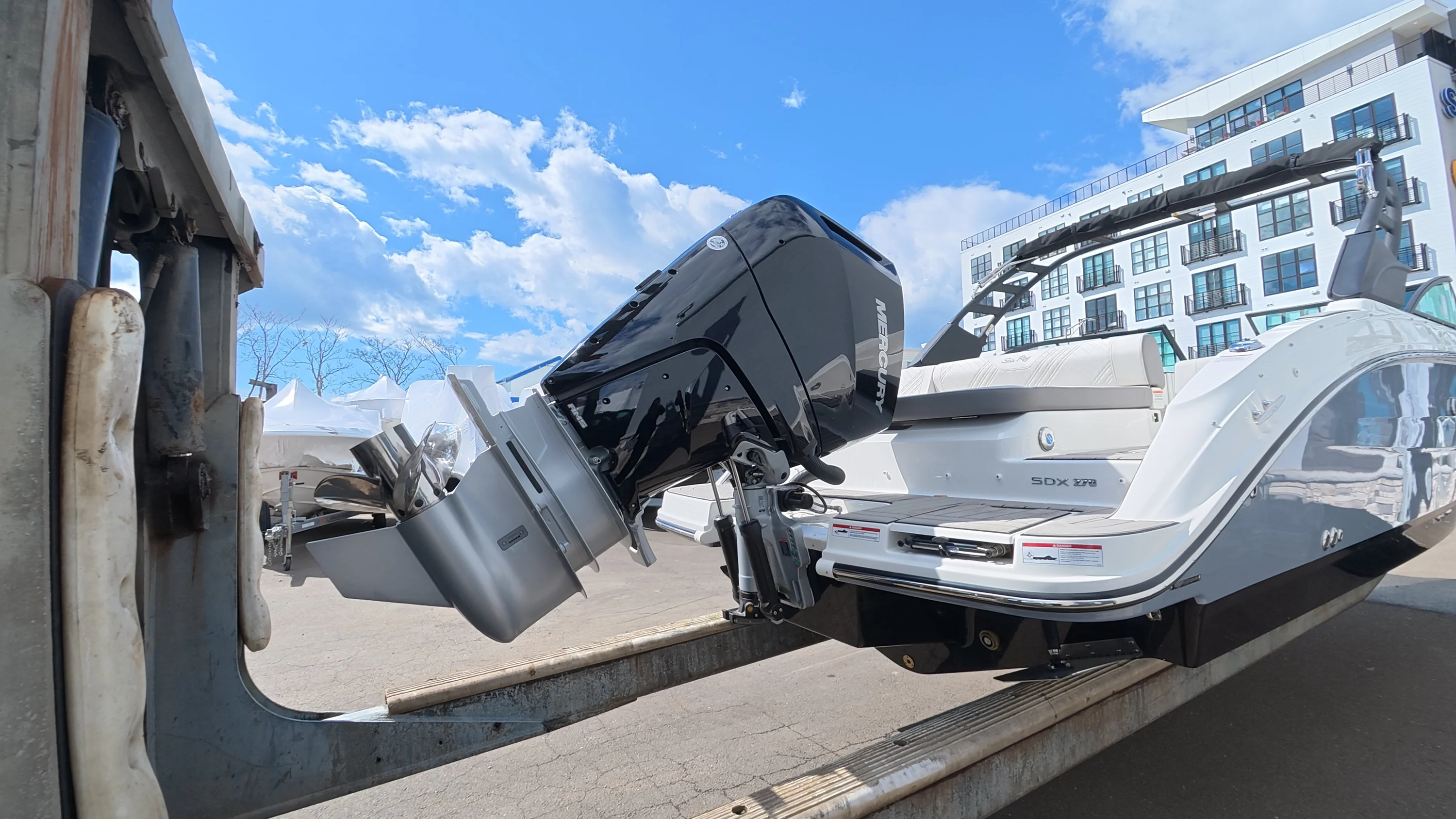 2026 Sea Ray SDX 270 Outboard Image Thumbnail #5