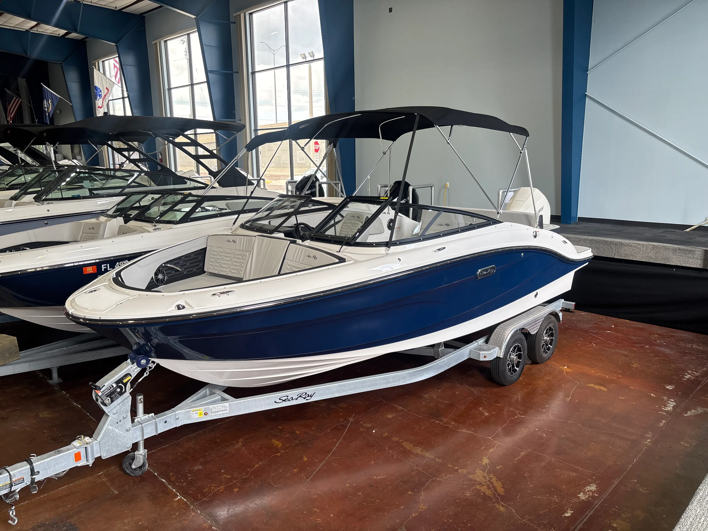 2026 Sea Ray SPX 210 Outboard Image Thumbnail #0