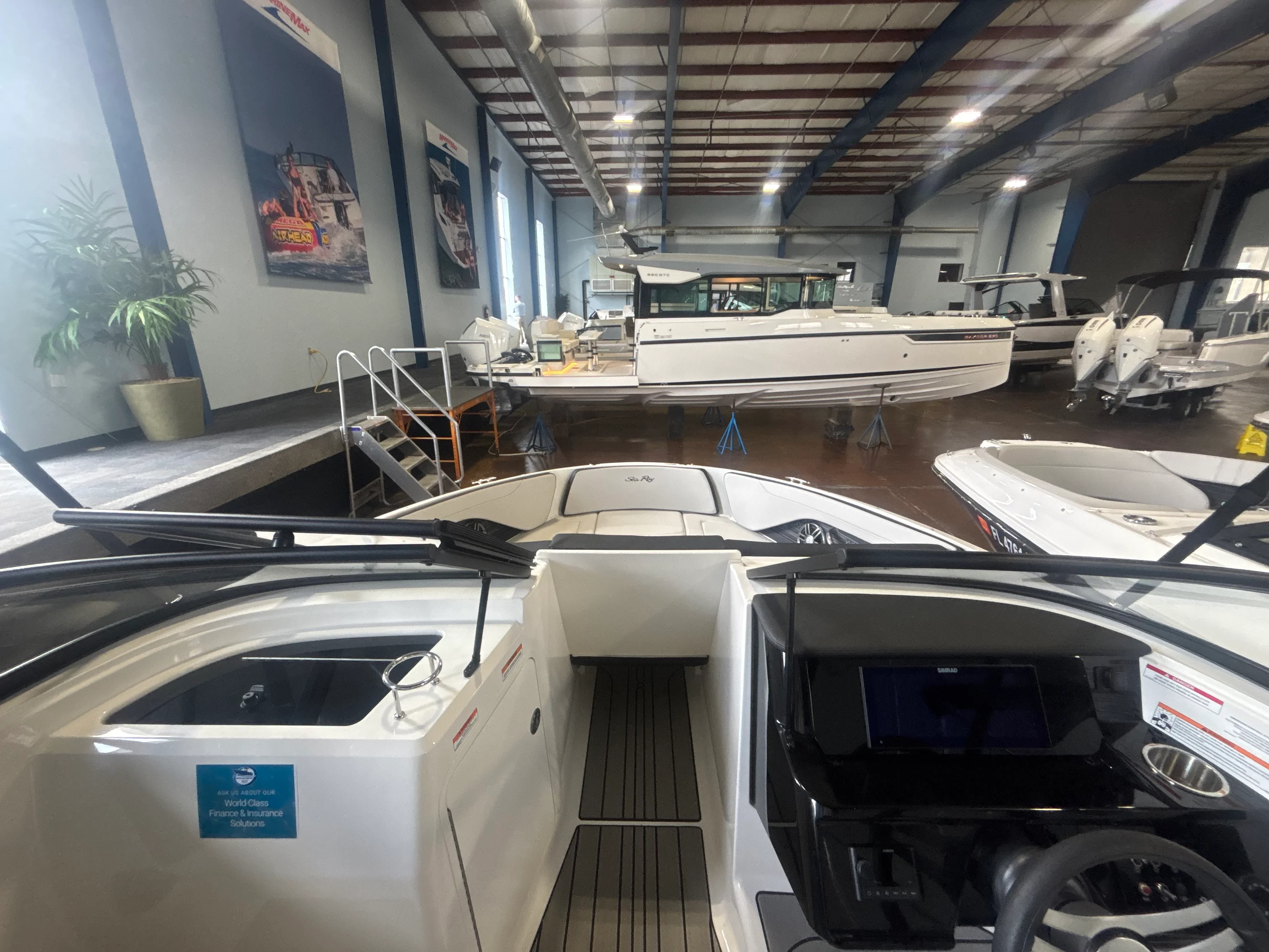 2026 Sea Ray SPX 210 Outboard Image Thumbnail #16