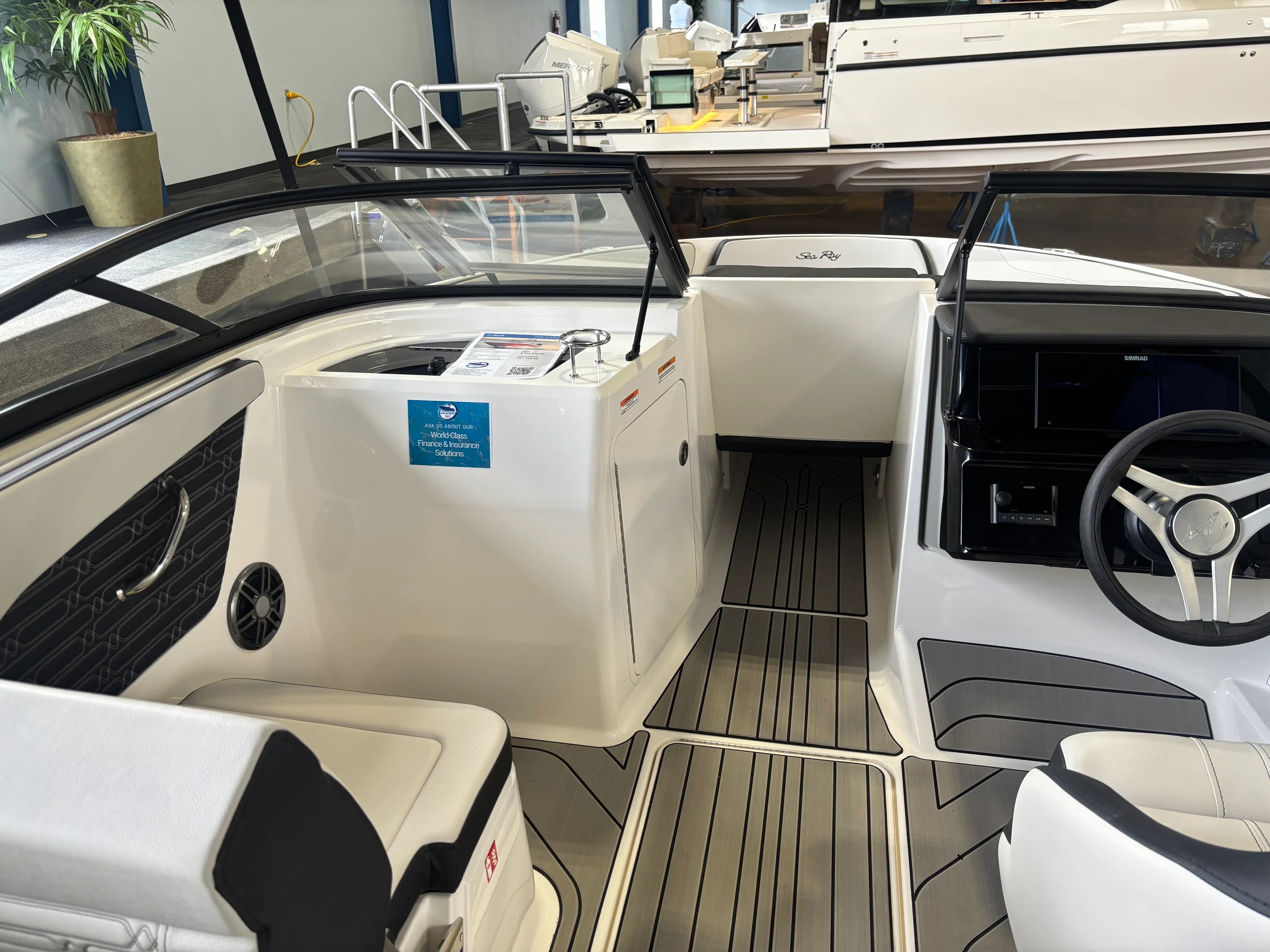 2026 Sea Ray SPX 210 Outboard Image Thumbnail #9