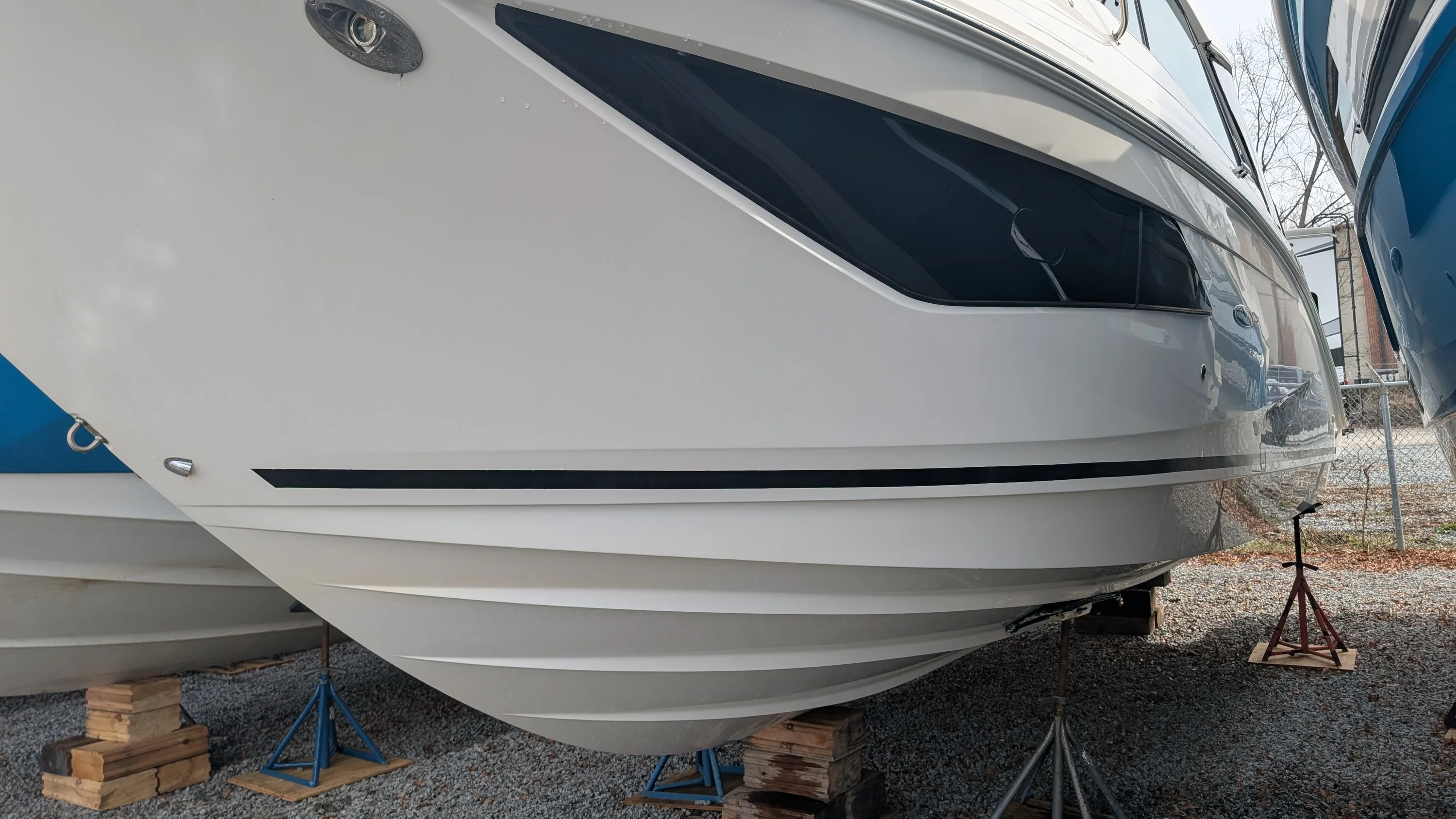 2024 Sea Ray 320 SUNDANCER COUPE Image Thumbnail #25