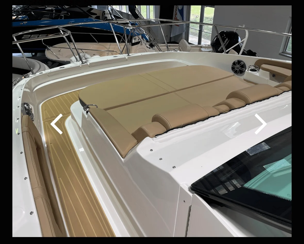 2024 Sea Ray 320 SUNDANCER COUPE Image Thumbnail #10