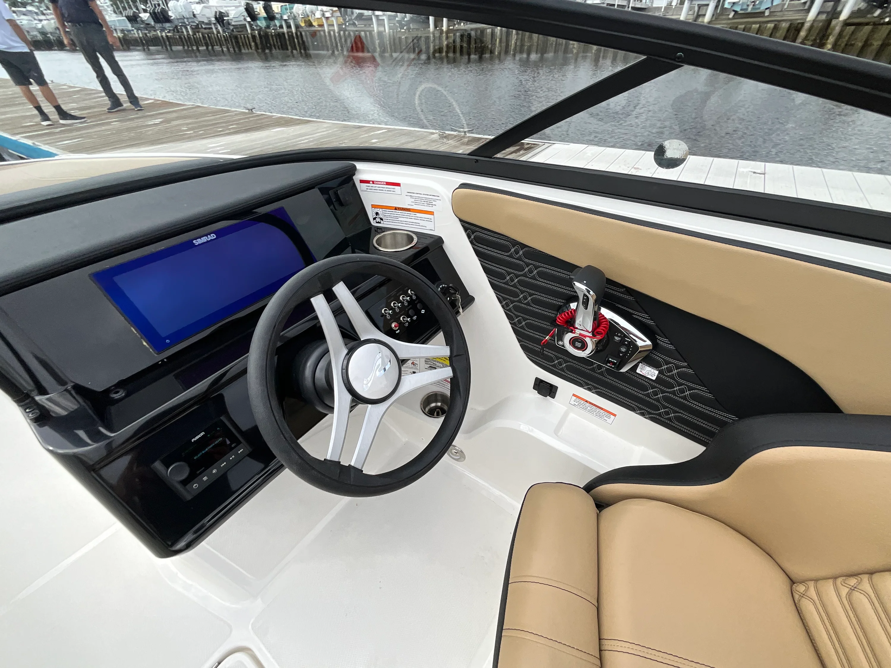 2026 Sea Ray SPX 210 Outboard Image Thumbnail #6