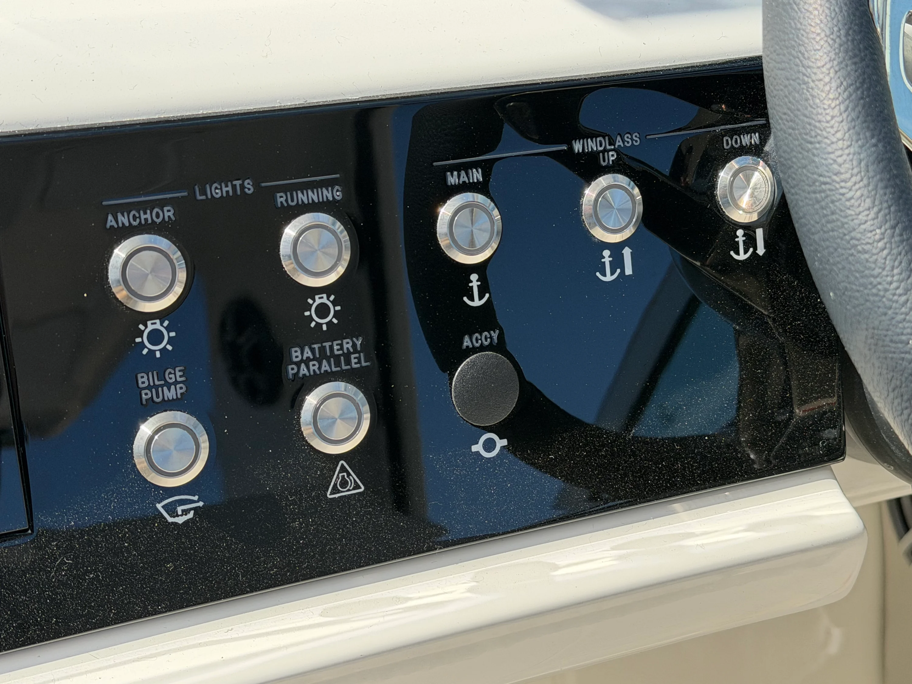 2026 Sea Ray SLX 310 Outboard Image Thumbnail #44