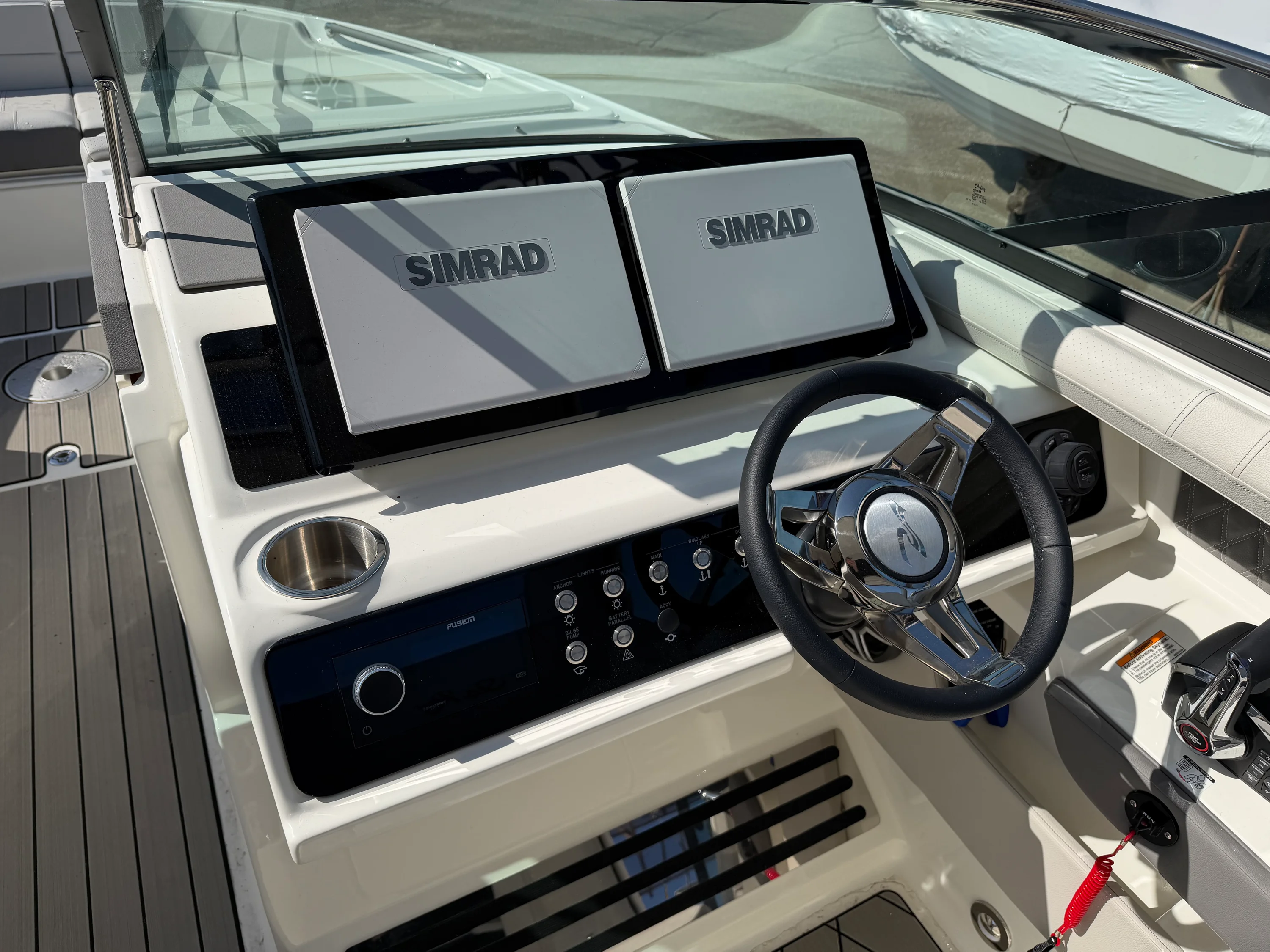 2026 Sea Ray SLX 310 Outboard Image Thumbnail #42