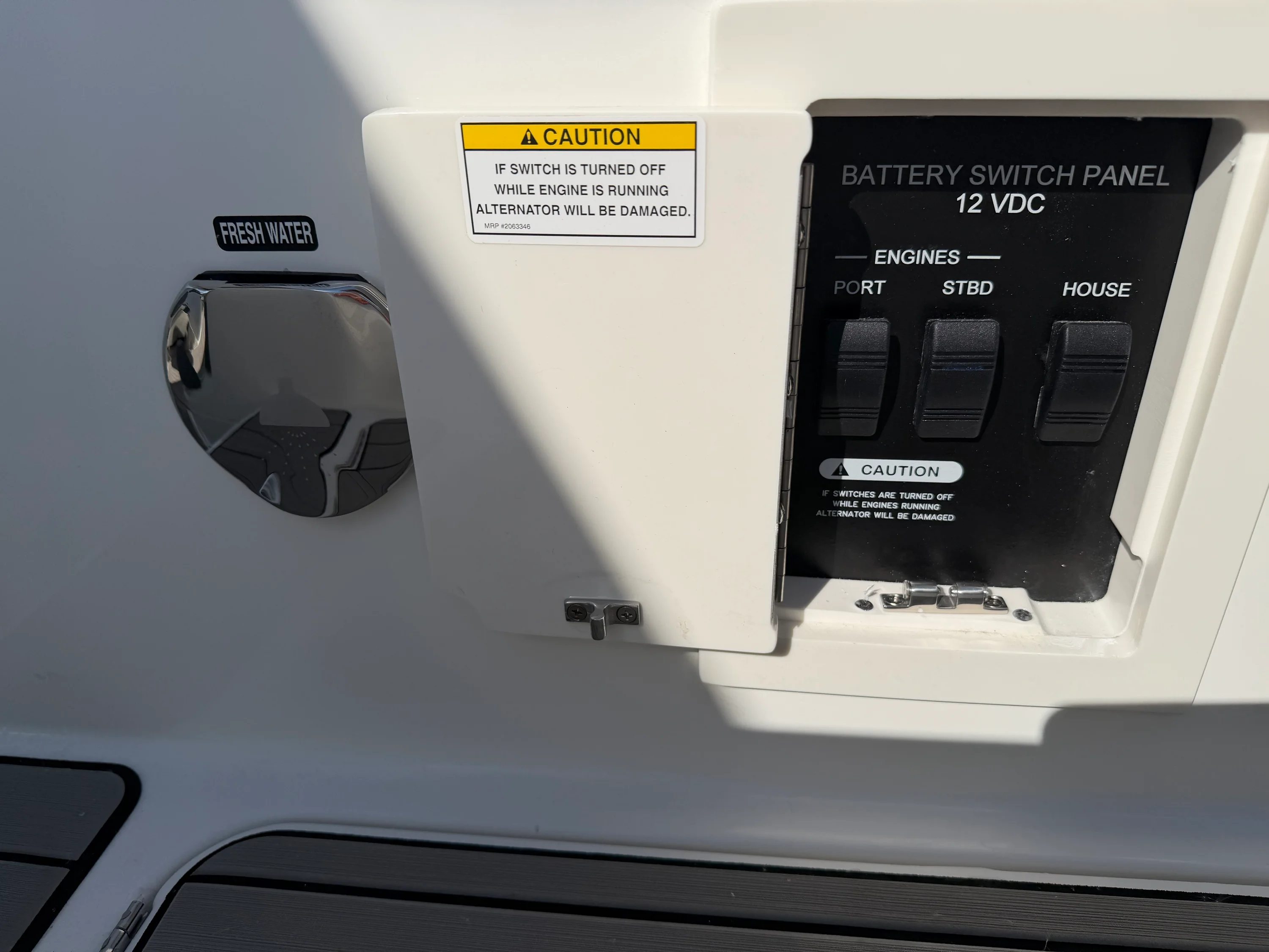 2026 Sea Ray SLX 310 Outboard Image Thumbnail #58