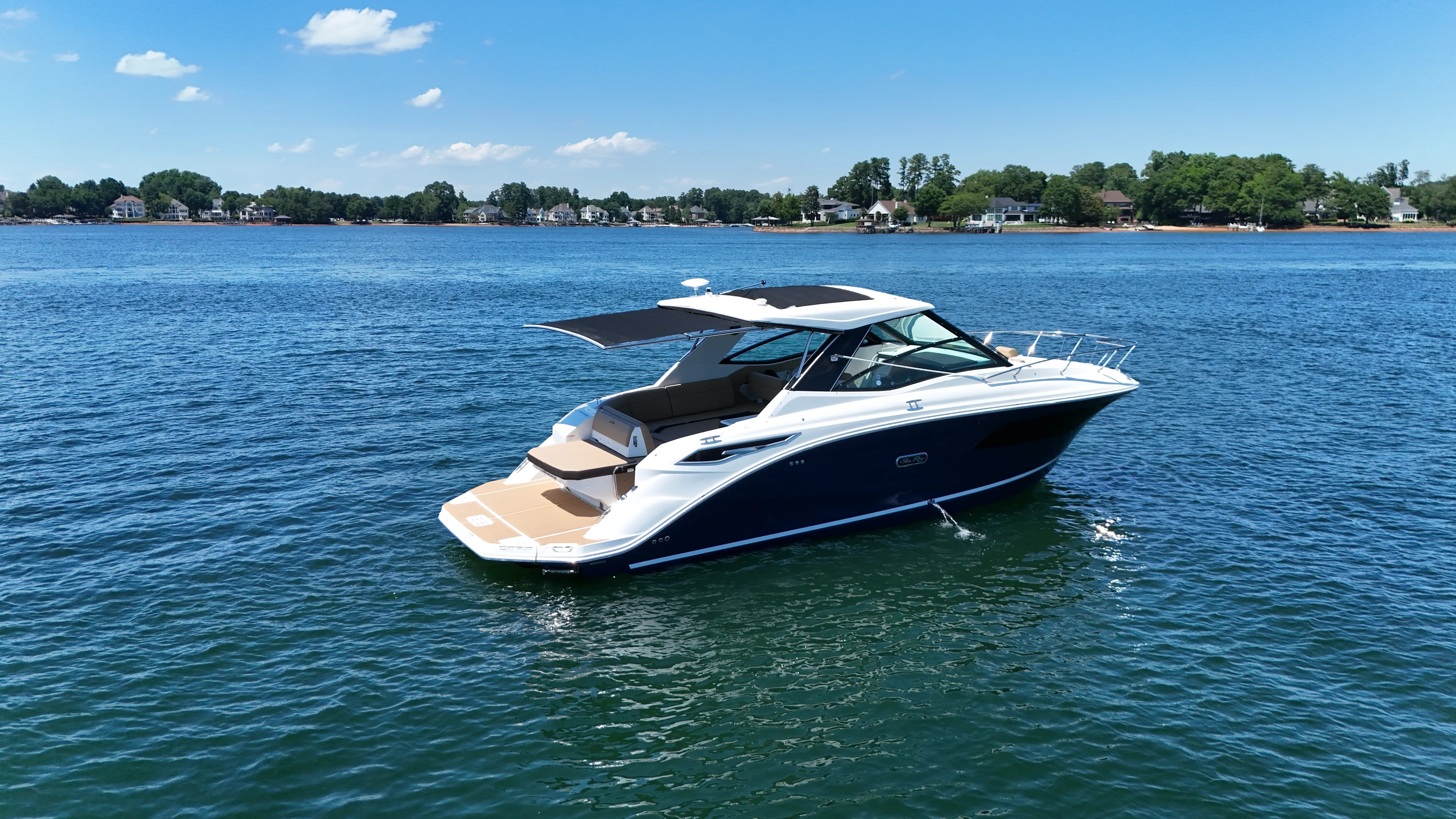 2026 Sea Ray Sundancer 320 Image Thumbnail #7