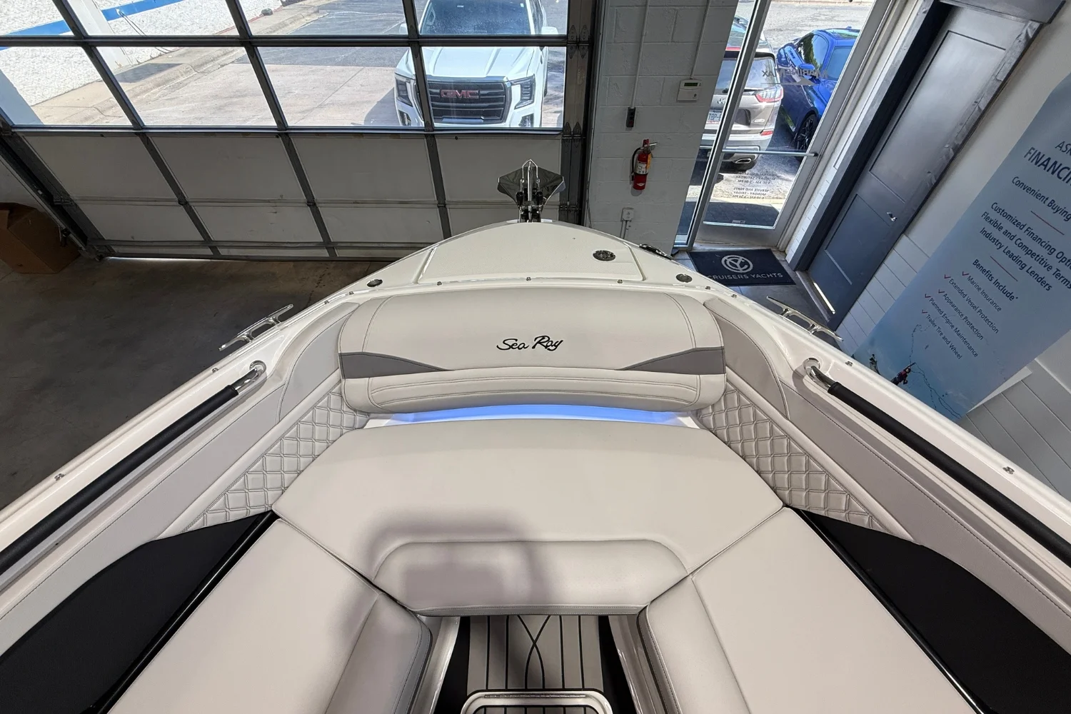 2026 Sea Ray SLX 260 Image Thumbnail #26
