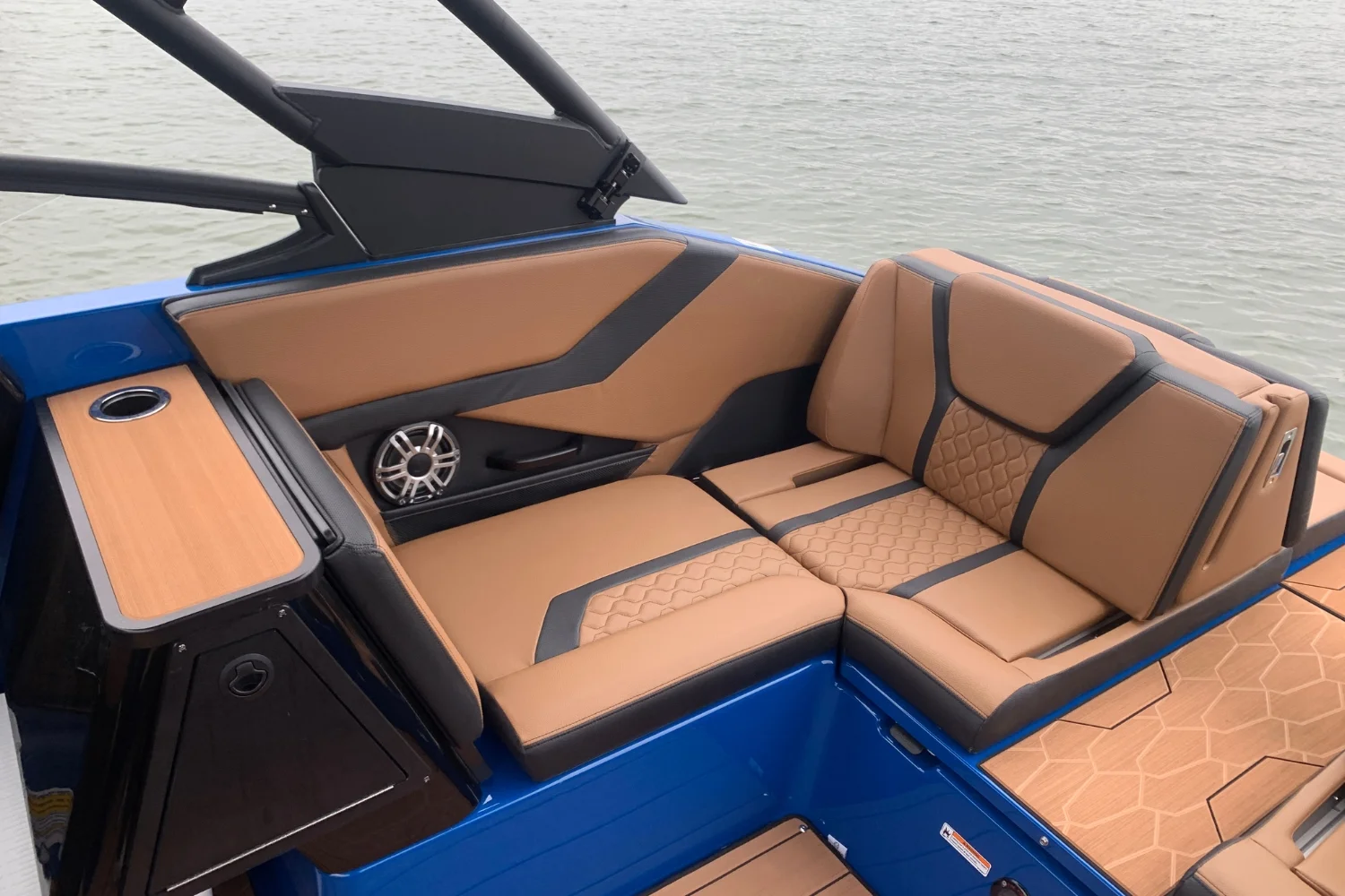 2026 Yamaha 255XD Image Thumbnail #12