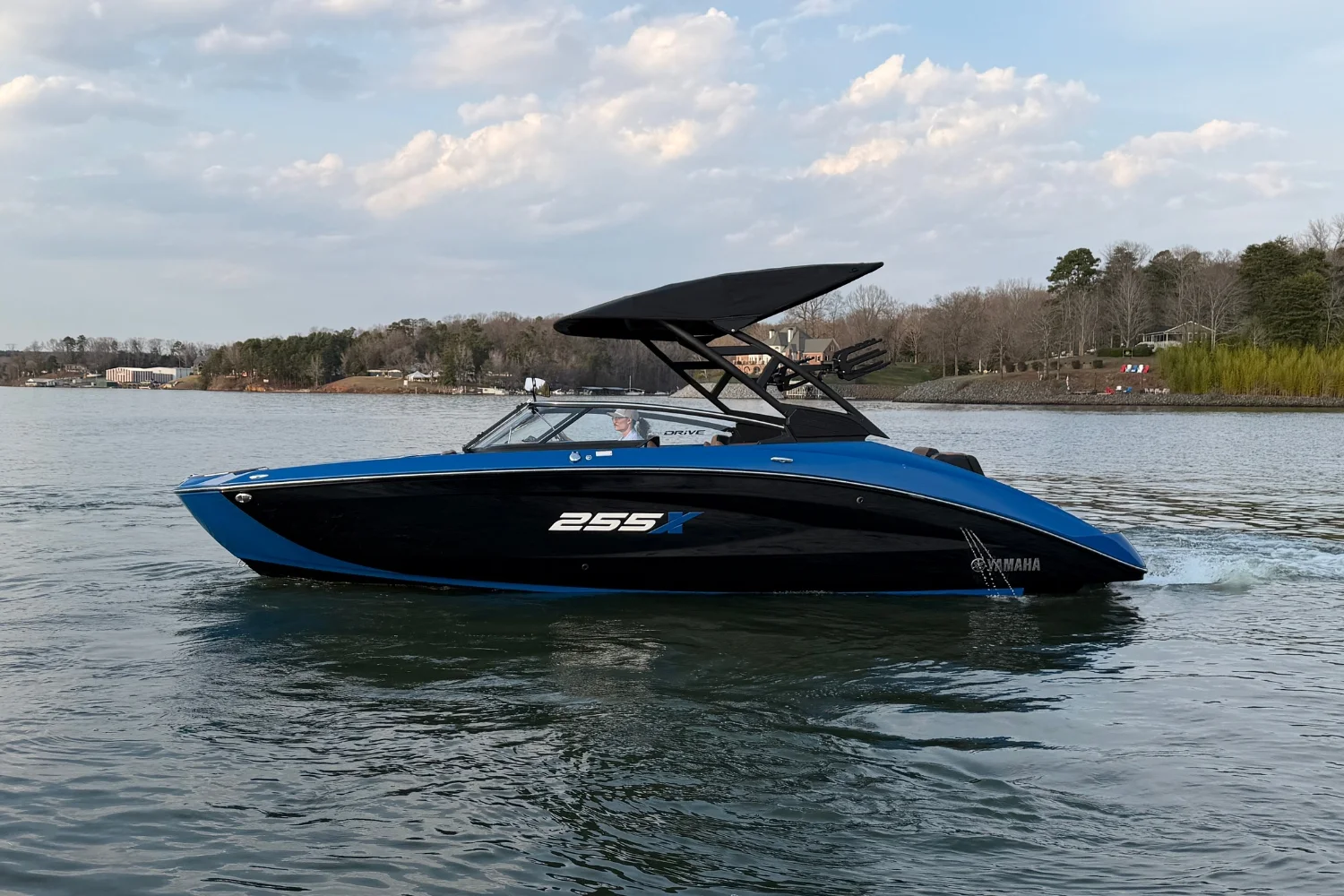 2026 Yamaha 255XD Image Thumbnail #0