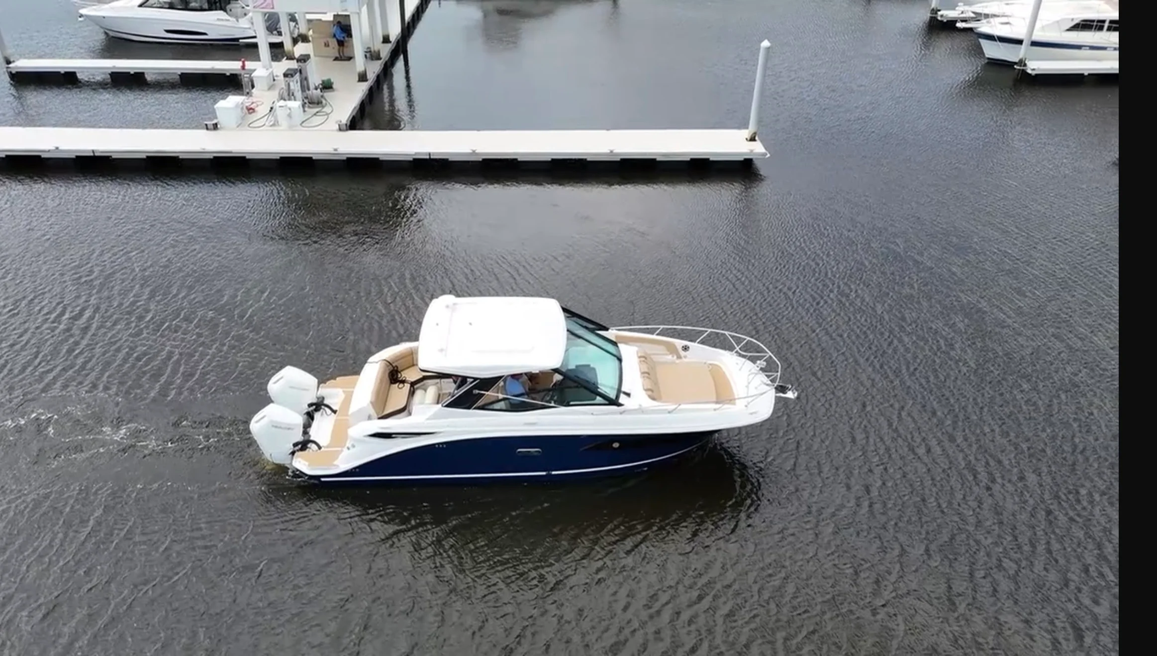 2026 Sea Ray Sundancer 320 Outboard Image Thumbnail #1