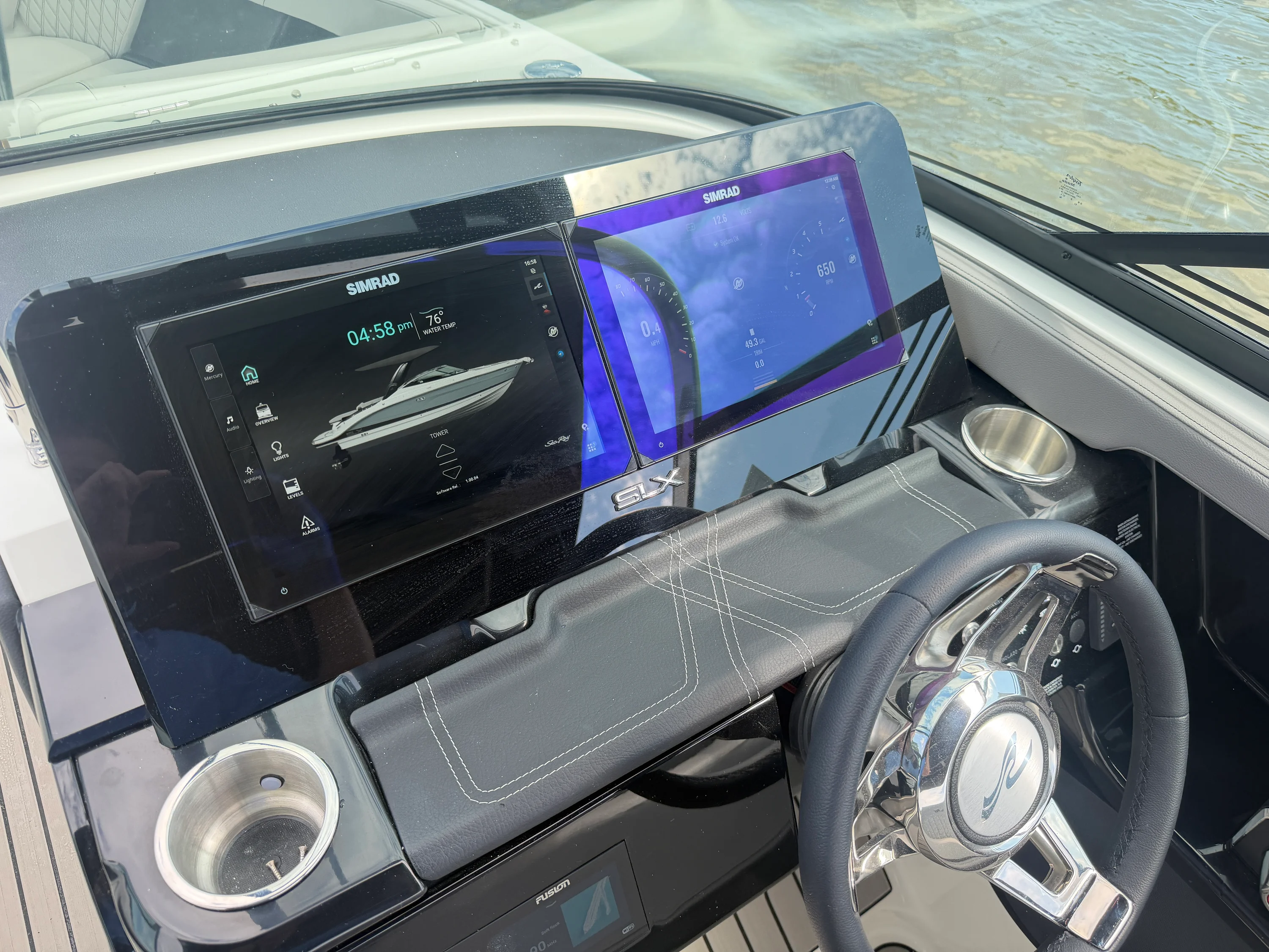 2026 Sea Ray SLX 280 Image Thumbnail #18