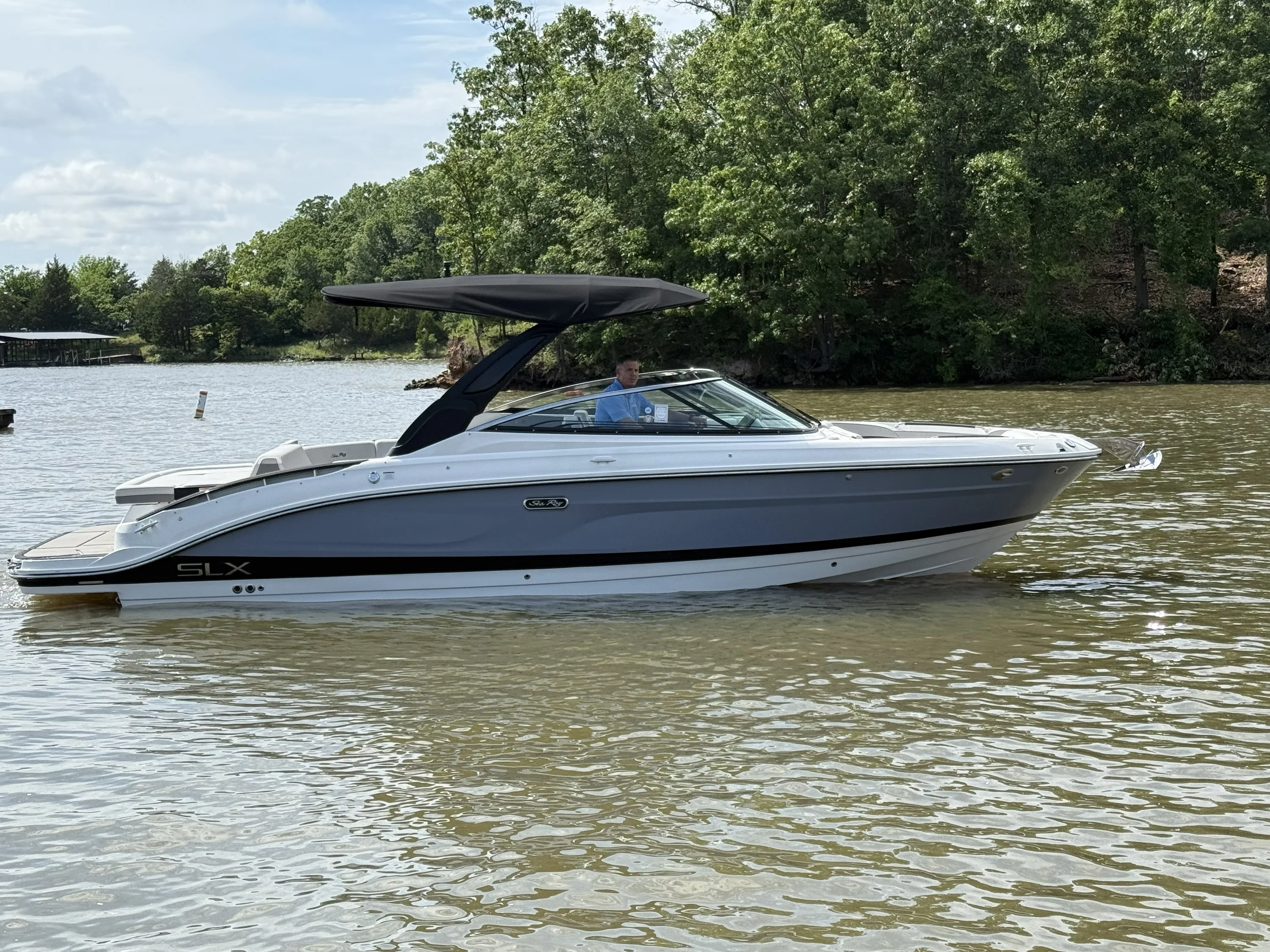 2026 Sea Ray SLX 280 Image Thumbnail #6