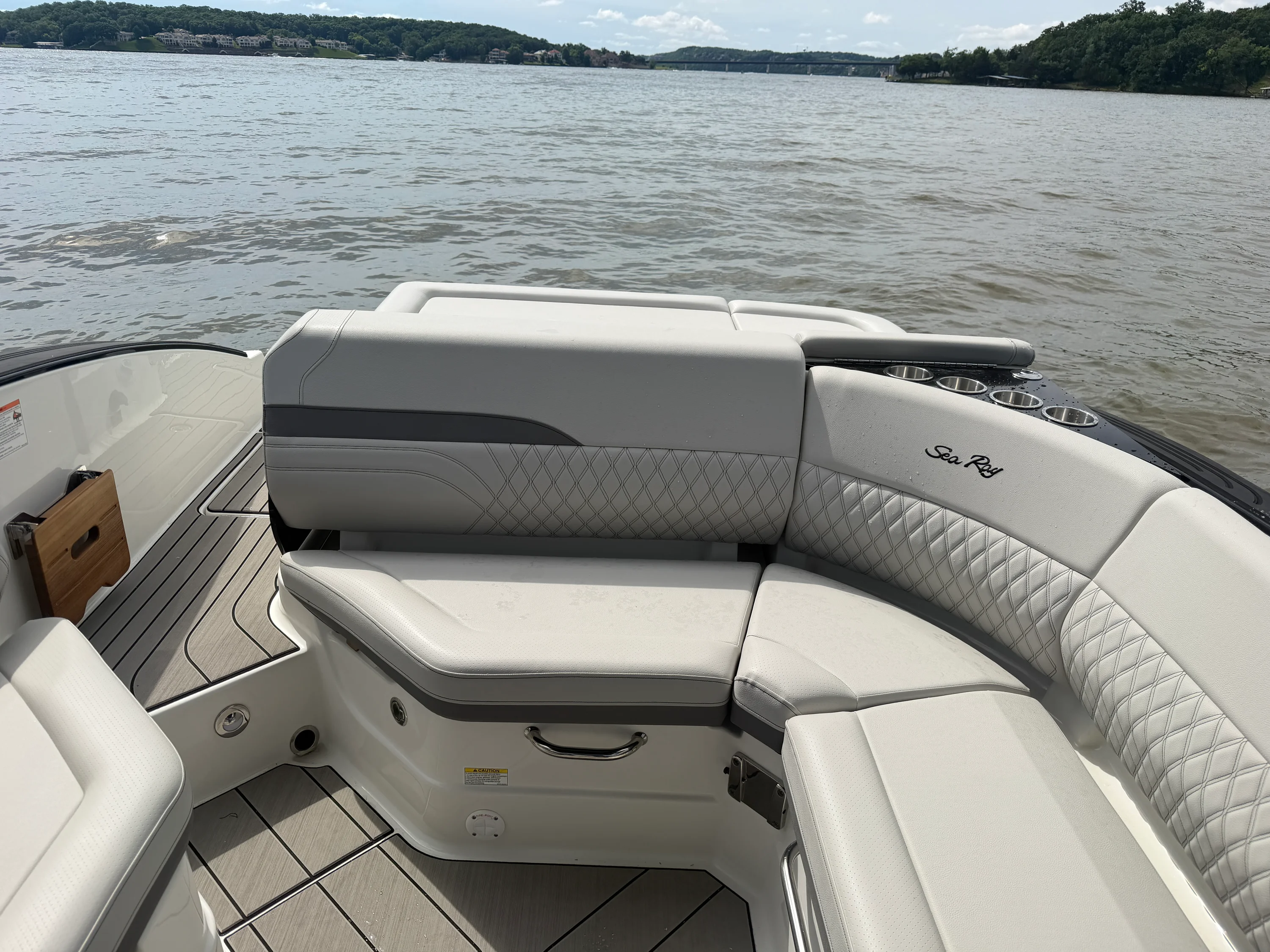 2026 Sea Ray SLX 280 Image Thumbnail #24
