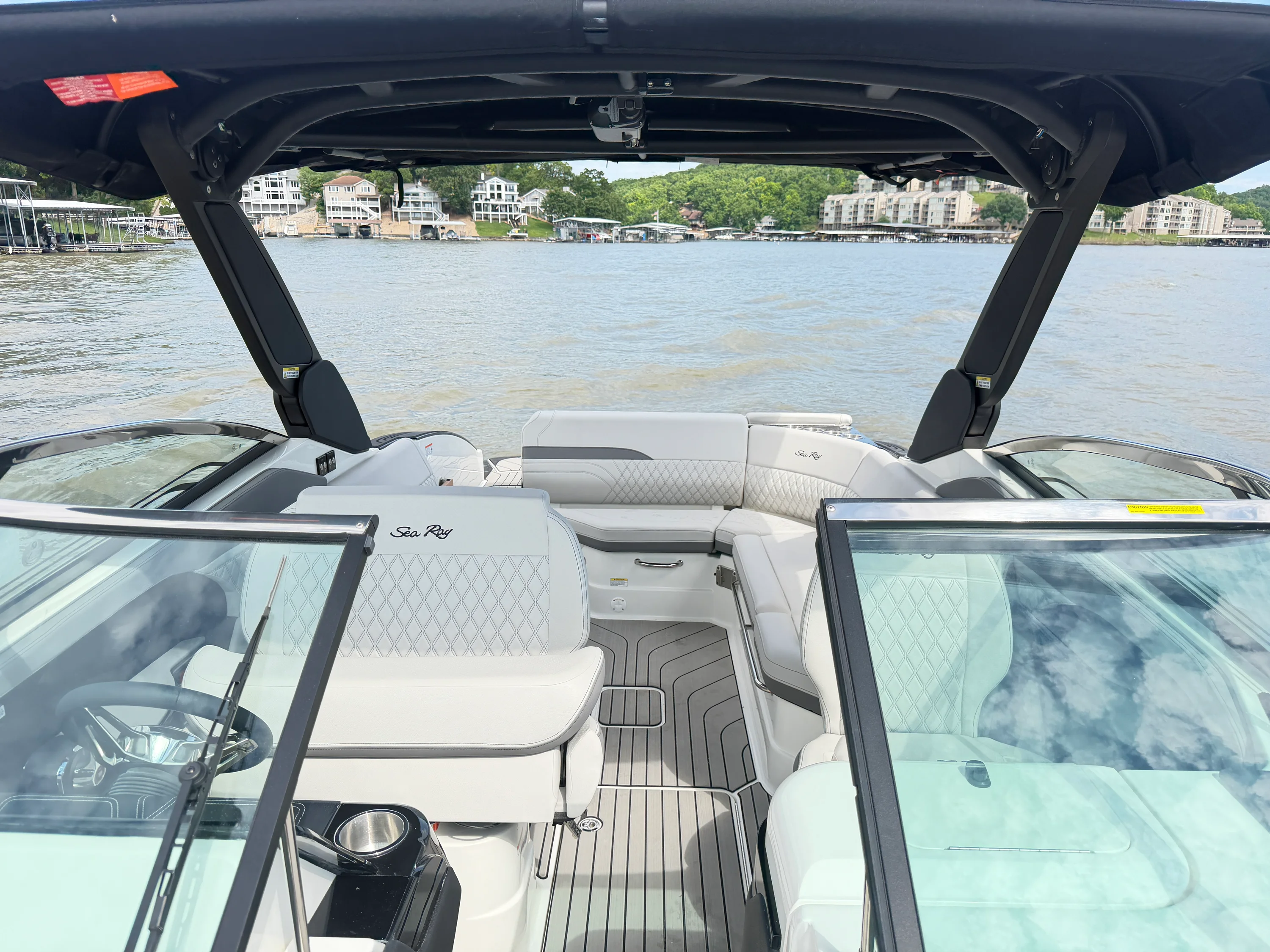 2026 Sea Ray SLX 280 Image Thumbnail #41
