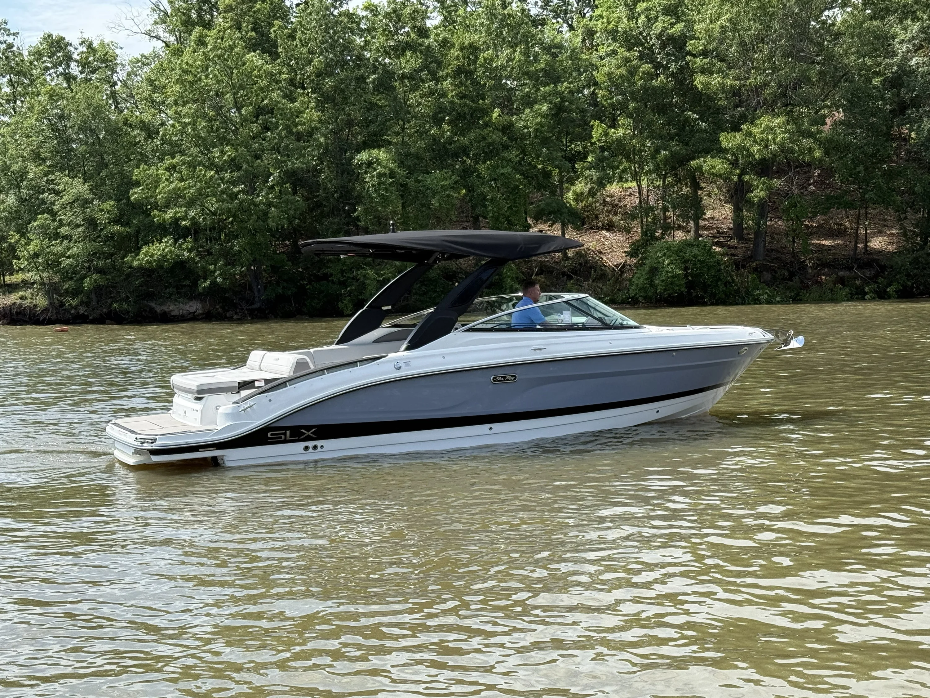 2026 Sea Ray SLX 280 Image Thumbnail #5