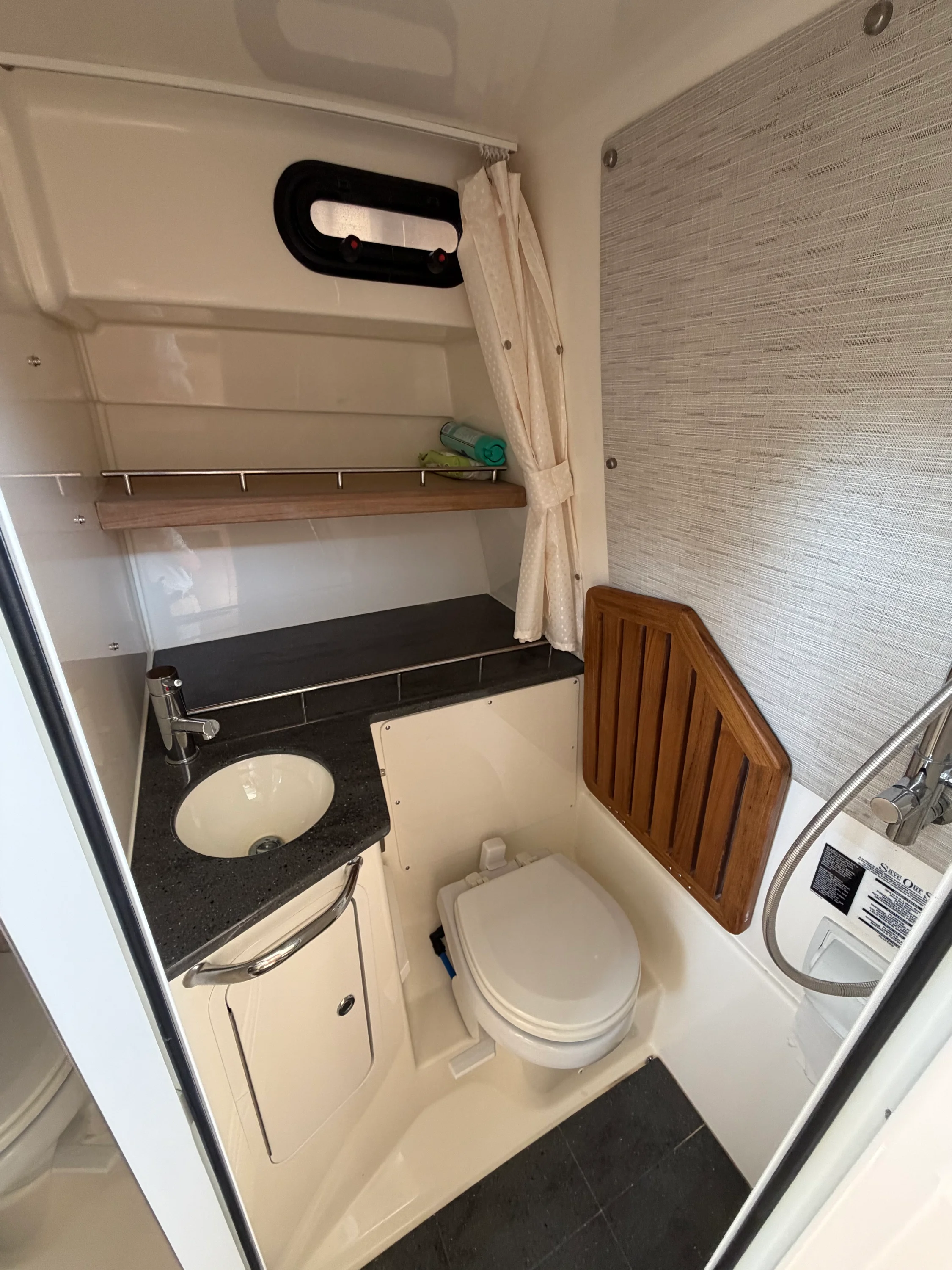 2023 Boston Whaler 350 REALM Image Thumbnail #22