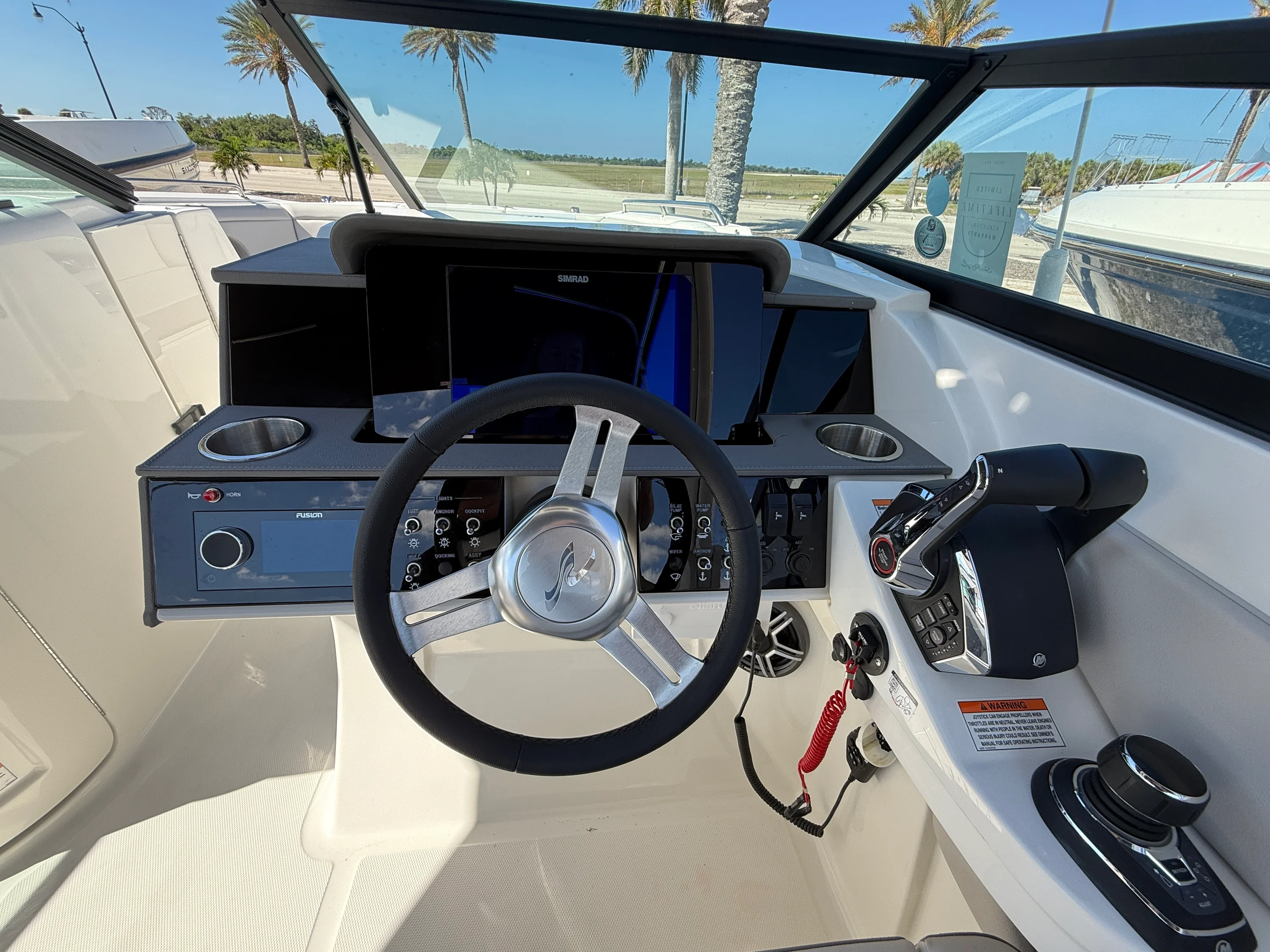 2026 Sea Ray SDX 290 Outboard Image Thumbnail #11