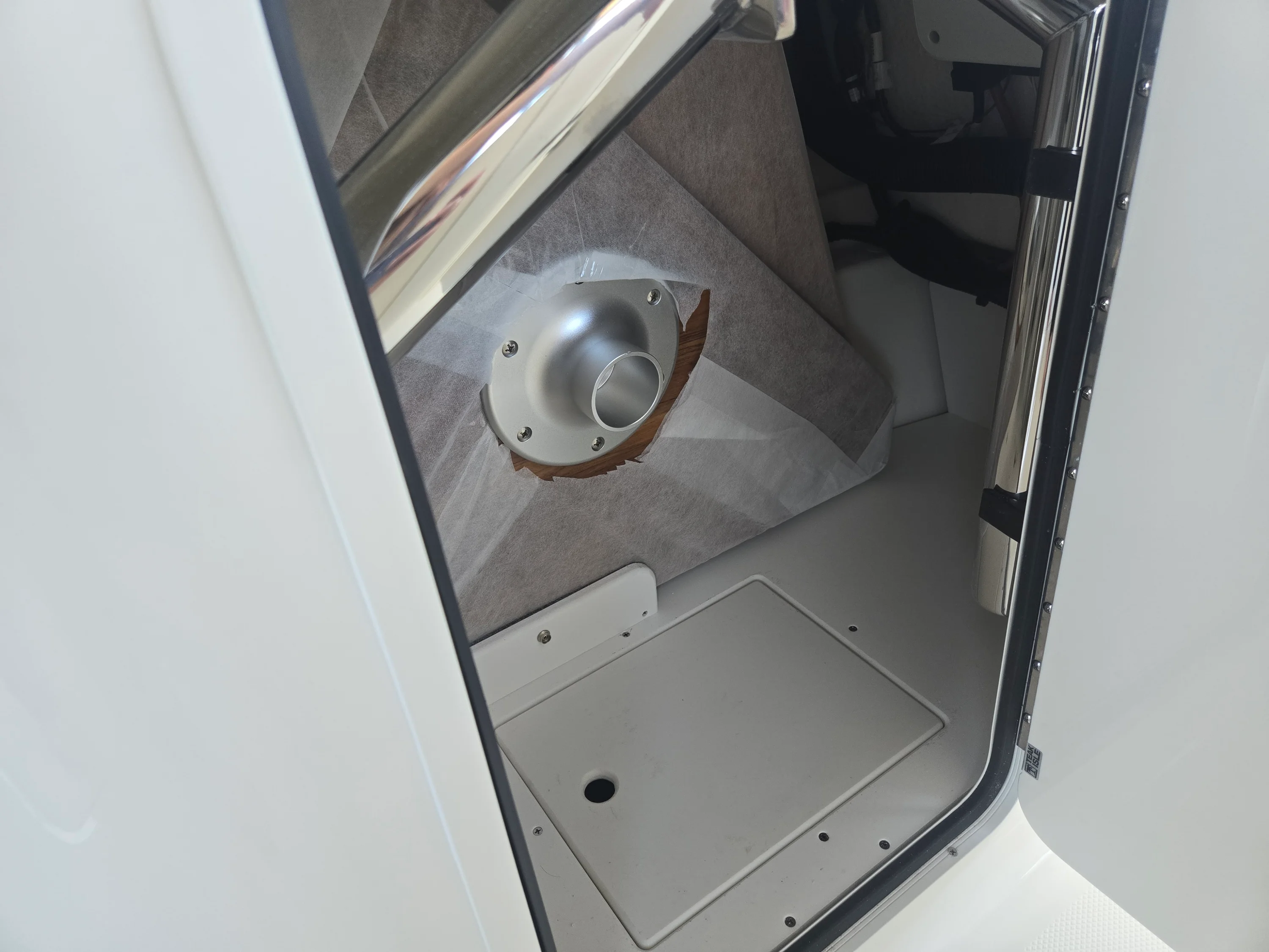 2026 Sea Ray SDX 250 Outboard Image Thumbnail #14