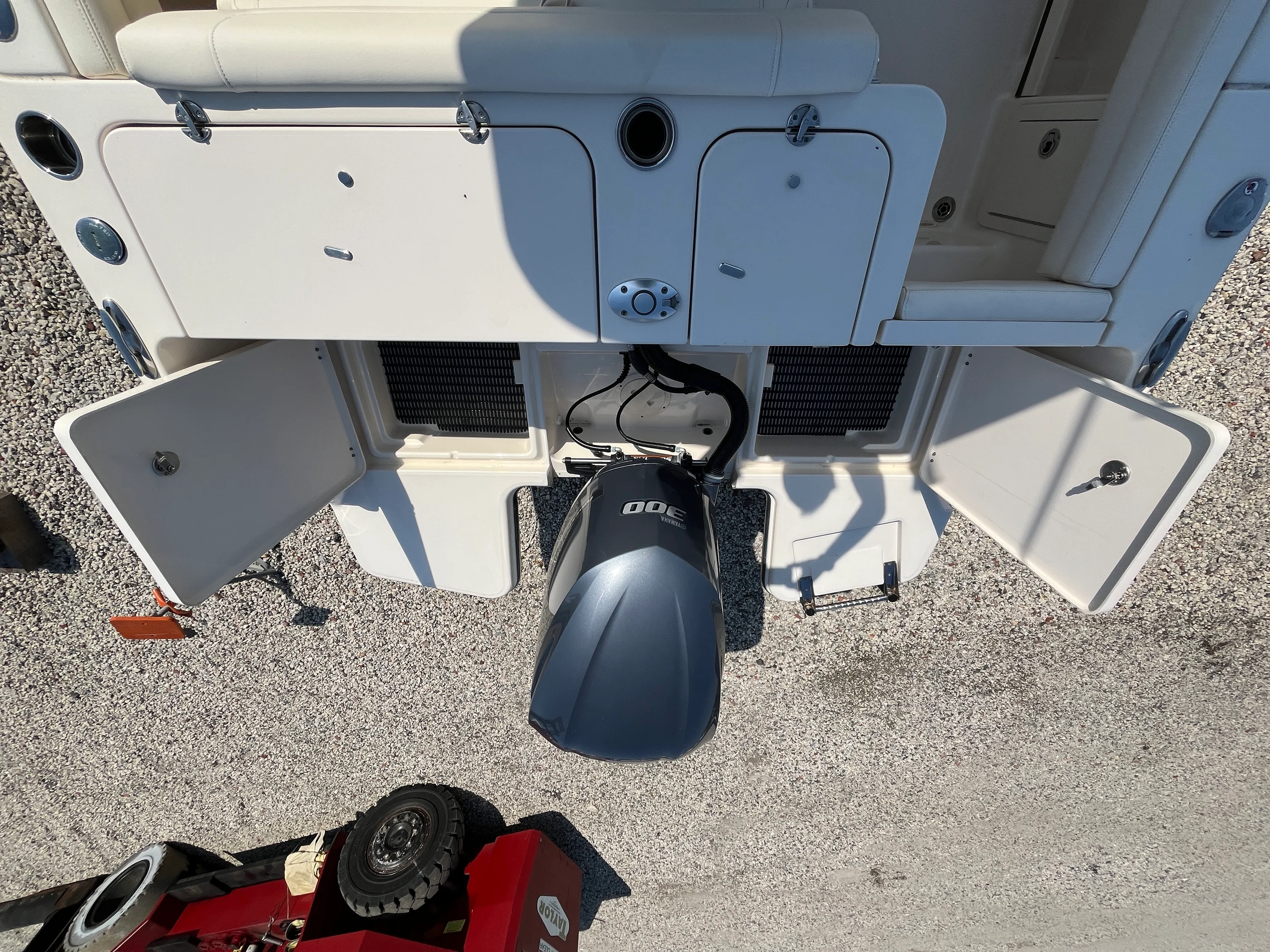 2021 Grady-White 233 FISHERMAN Image Thumbnail #6