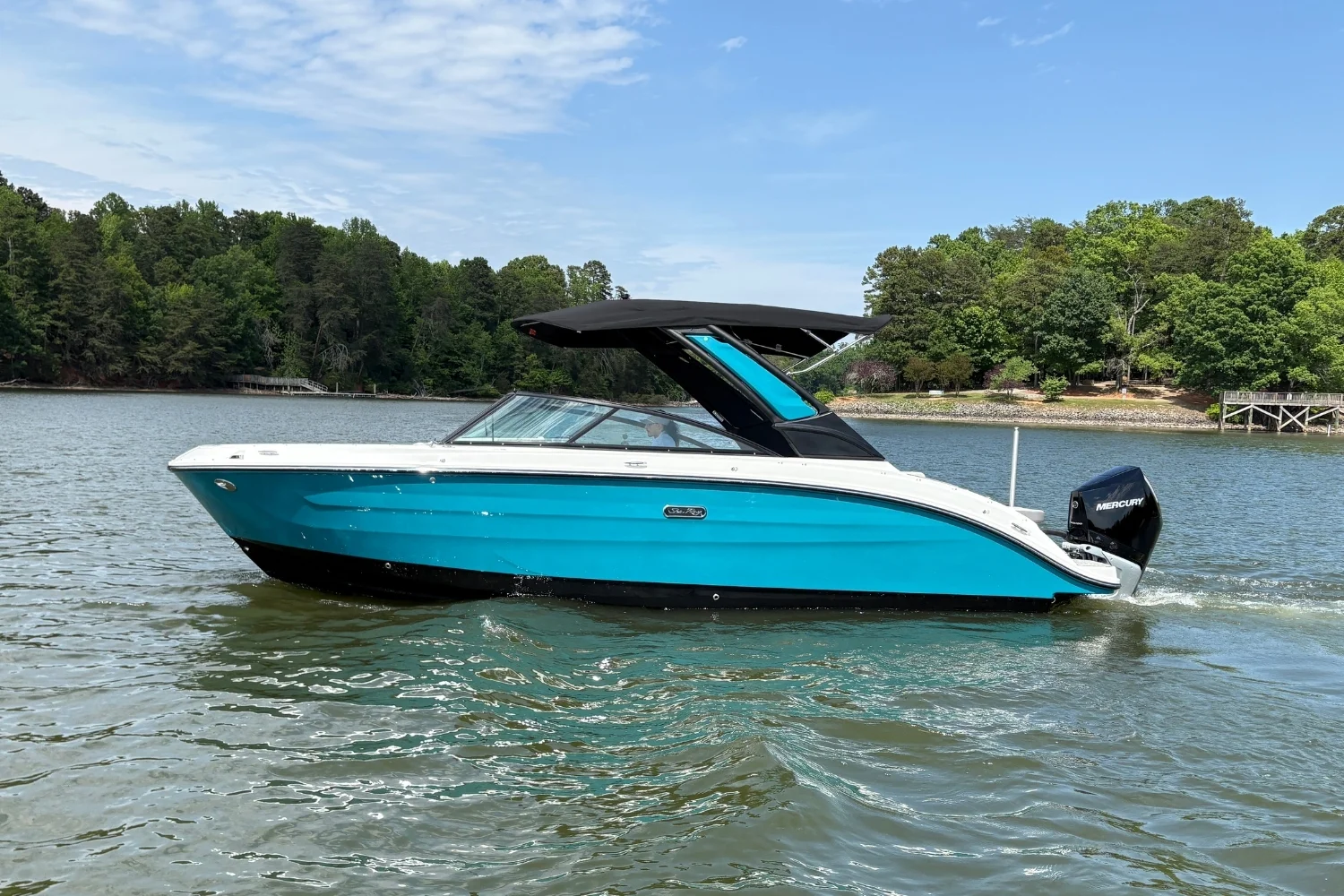 2026 Sea Ray SDX 250 Outboard Image Thumbnail #0