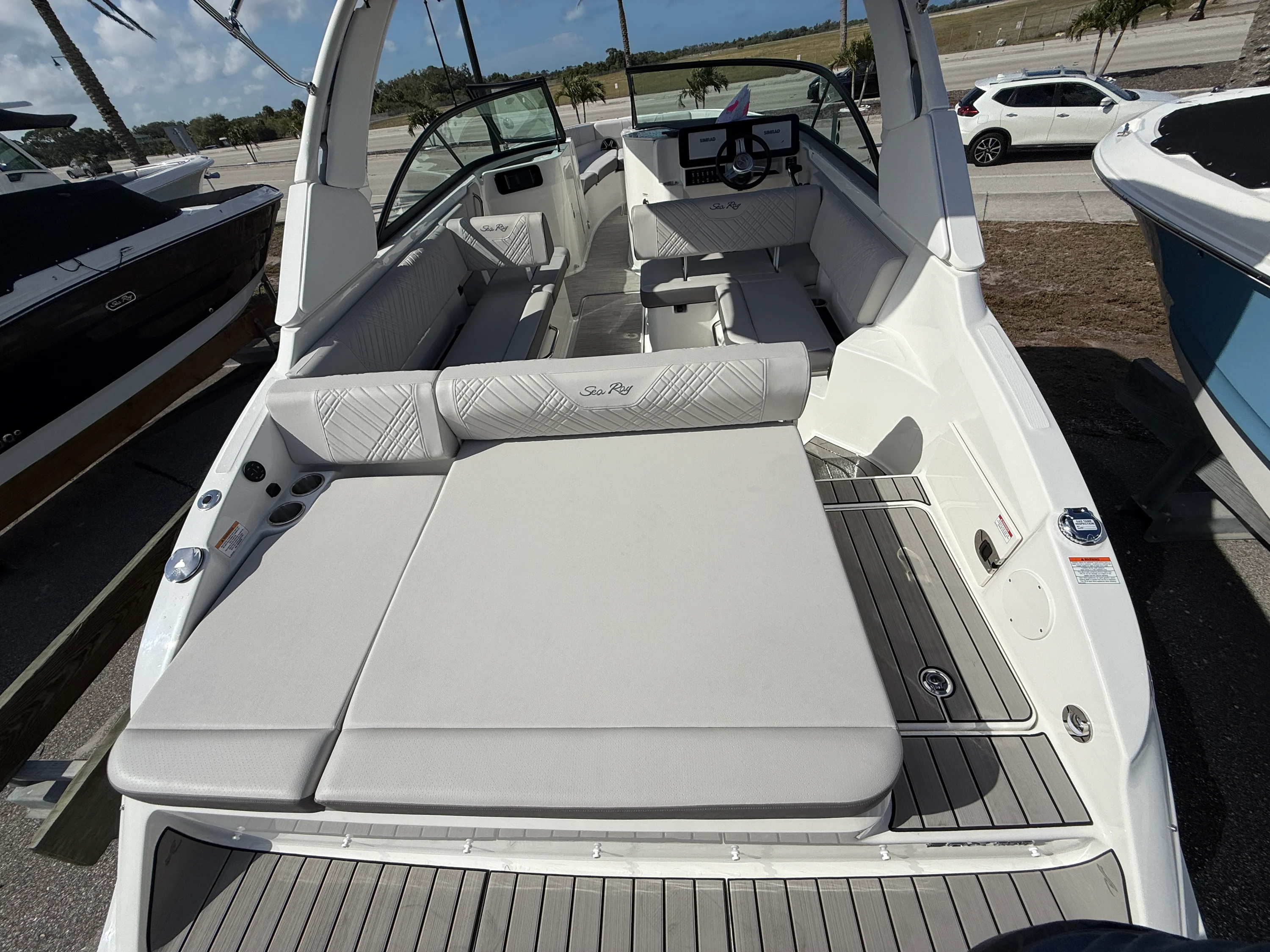 2026 Sea Ray SDX 250 Outboard Image Thumbnail #17