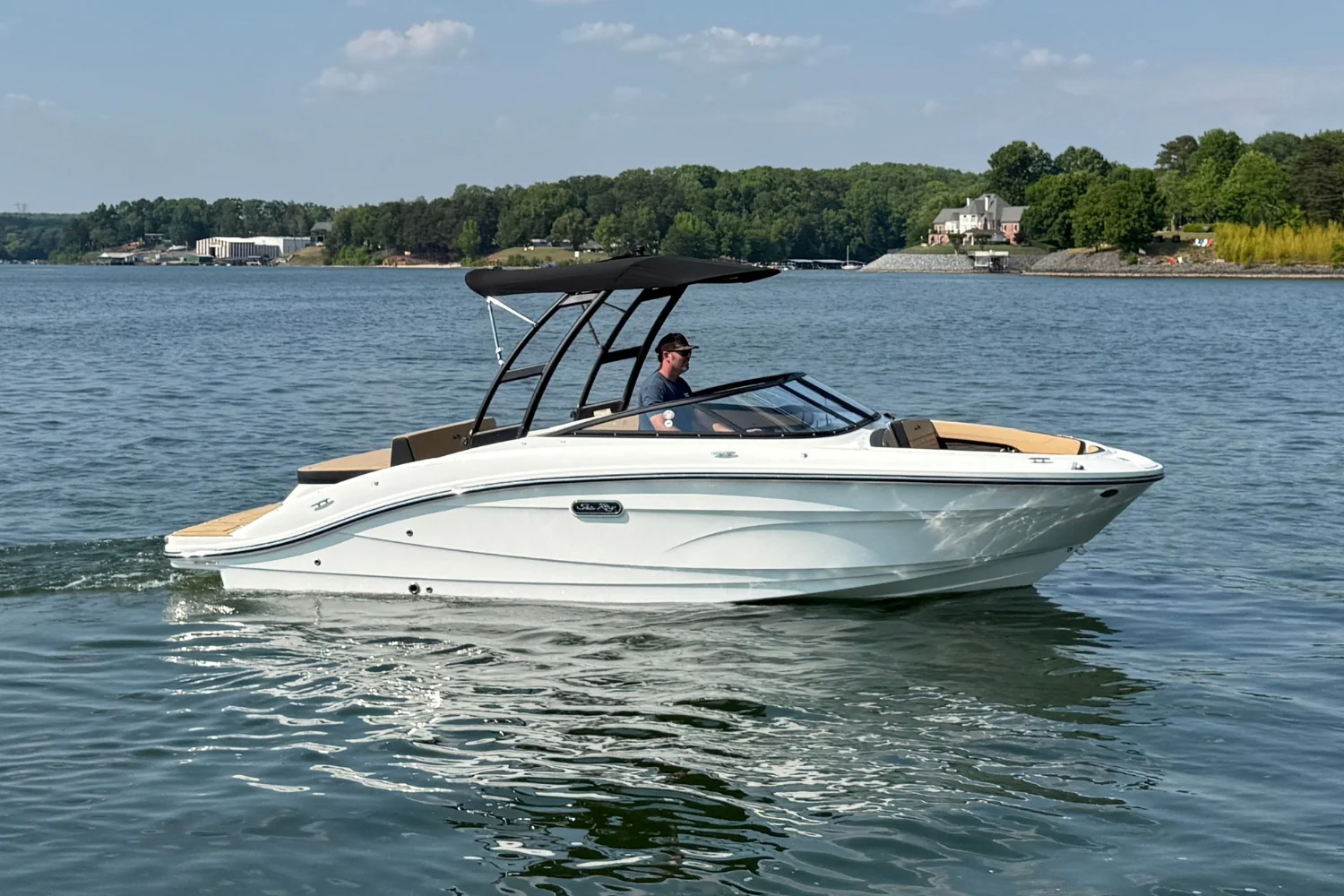 2026 Sea Ray SPX 210 Image Thumbnail #4