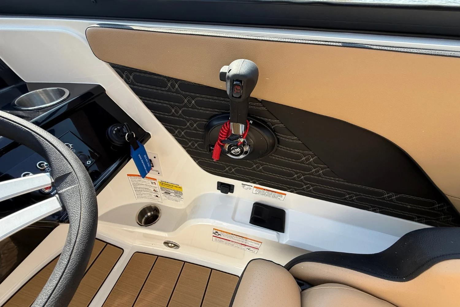 2026 Sea Ray SPX 210 Image Thumbnail #24