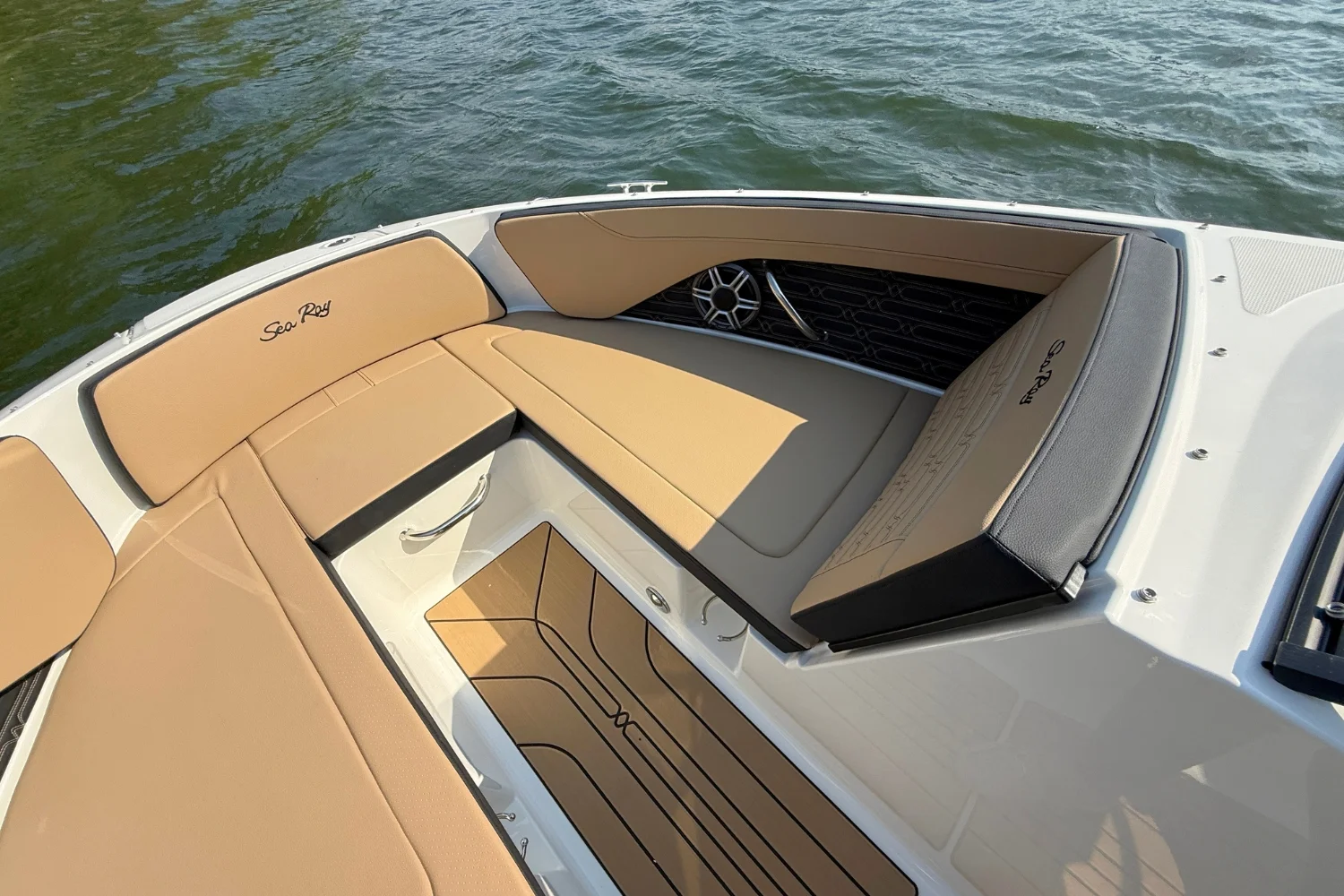 2026 Sea Ray SPX 210 Image Thumbnail #26