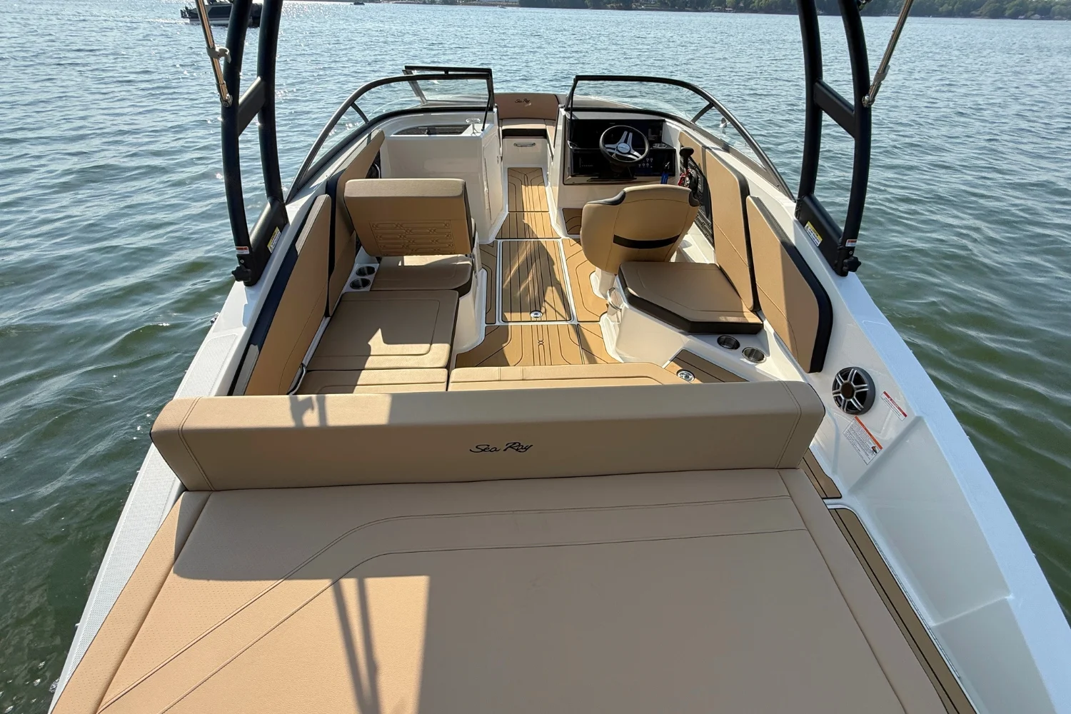 2026 Sea Ray SPX 210 Image Thumbnail #10
