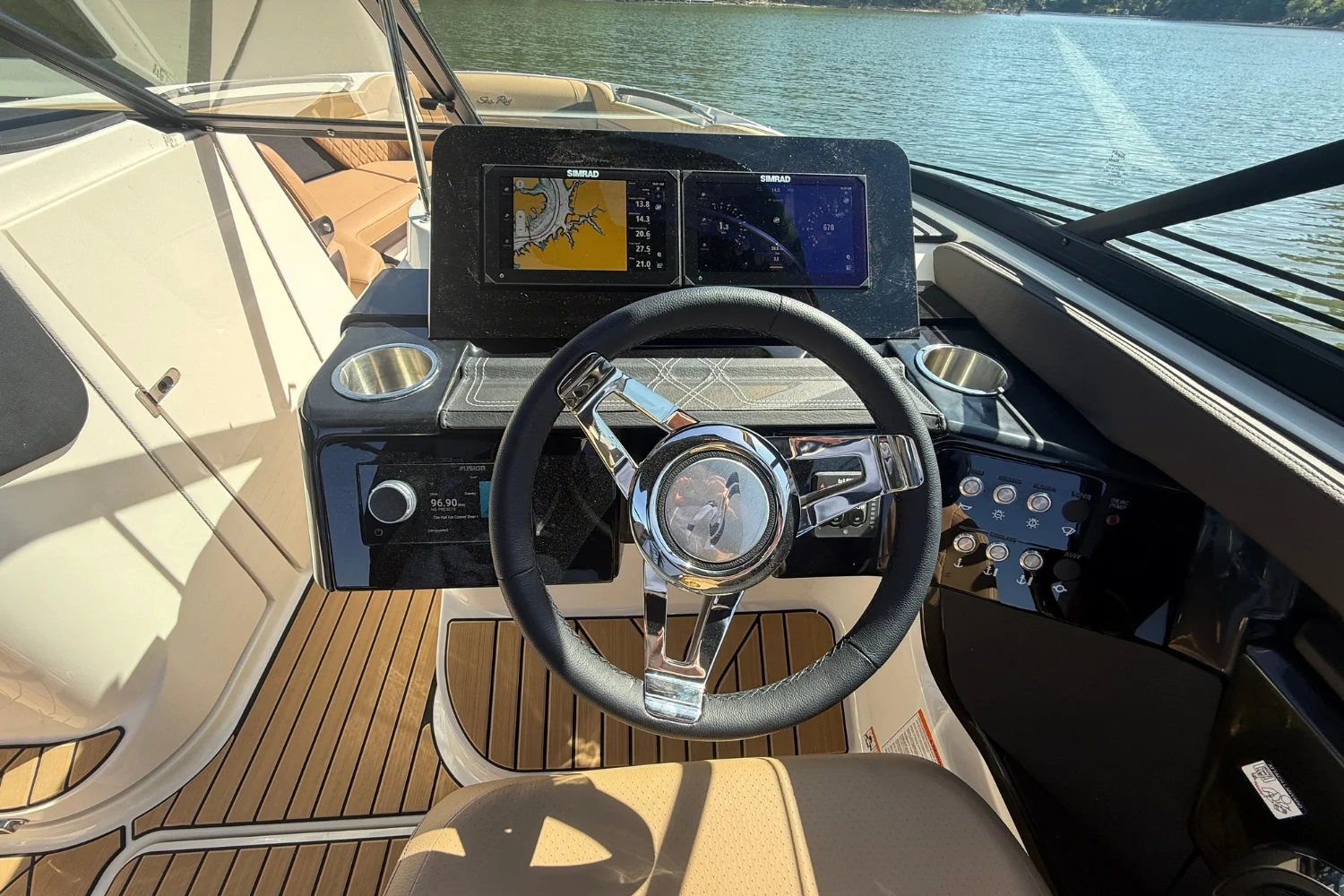 2026 Sea Ray SLX 260 Outboard Image Thumbnail #21