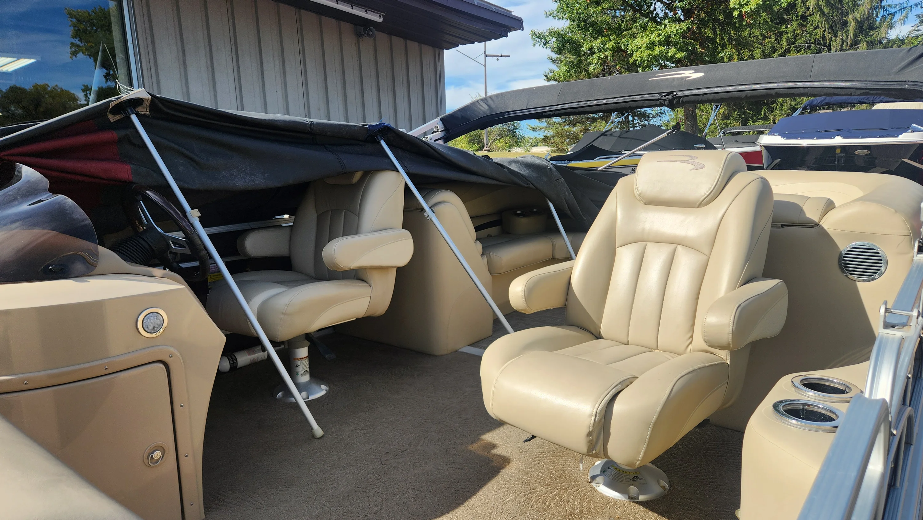 2013 Bennington 2250 GSR Image Thumbnail #42