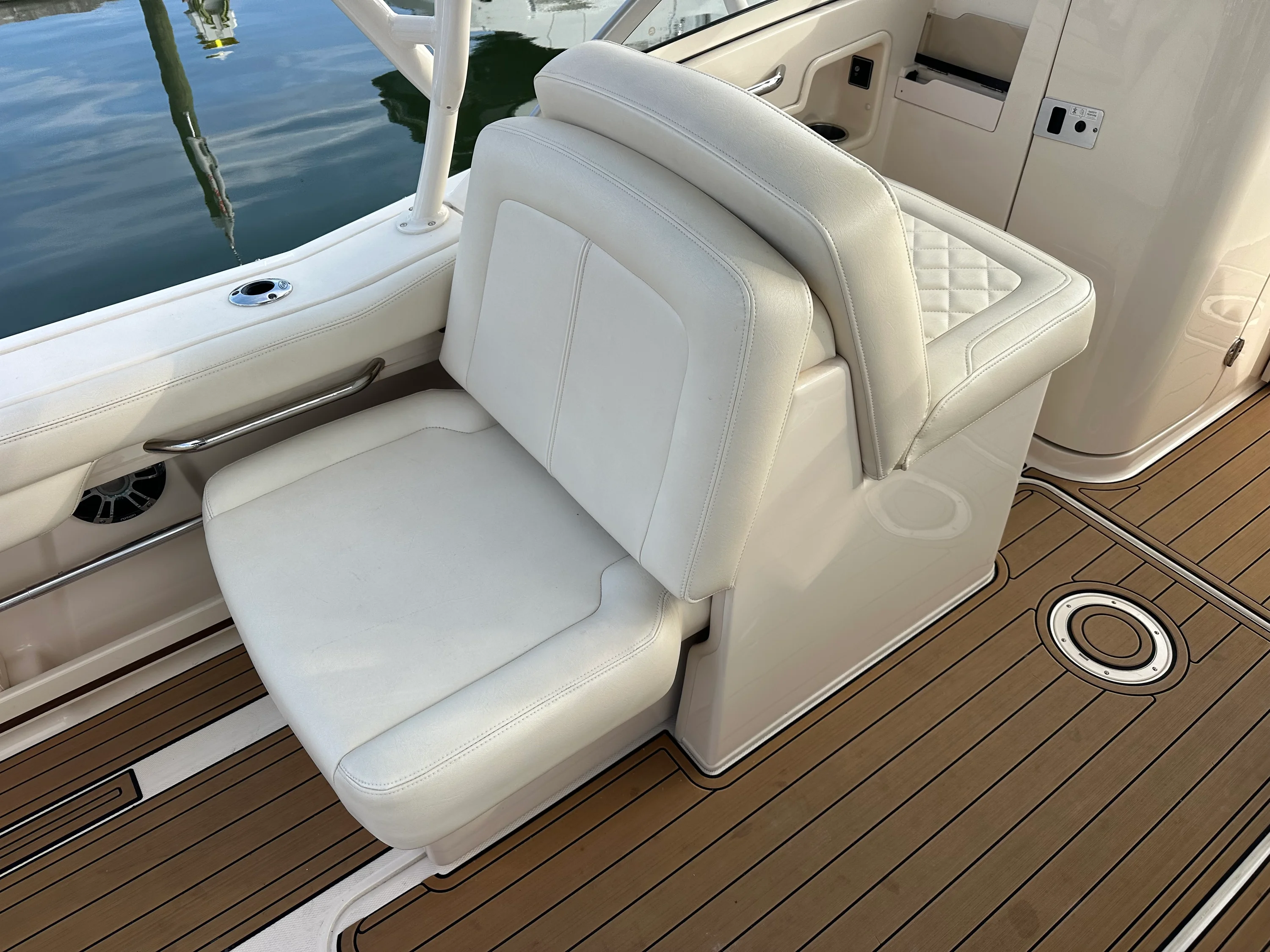 2020 Grady-White 235 FREEDOM Image Thumbnail #12