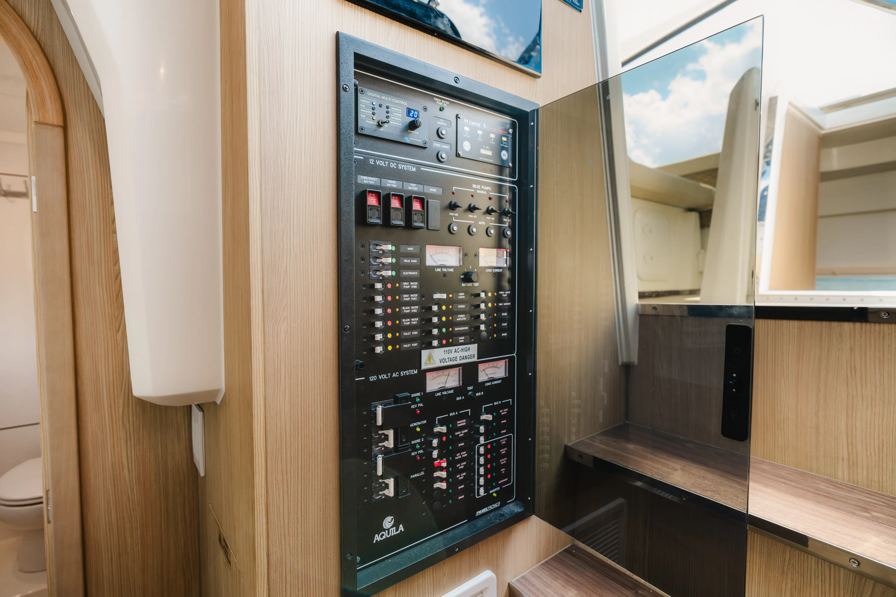 2023 Aquila 36 SPORT Image Thumbnail #22