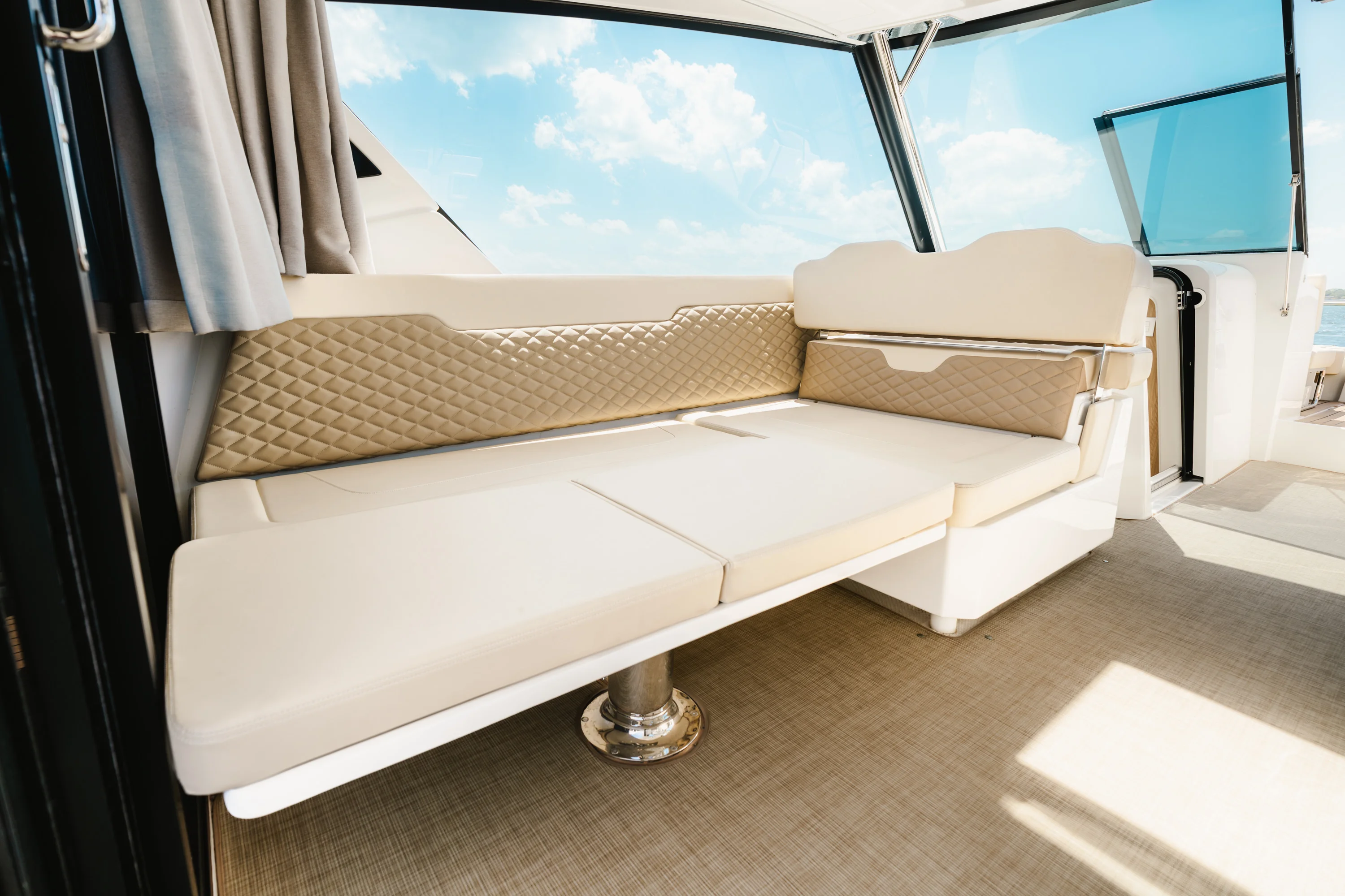 2023 Aquila 36 SPORT Image Thumbnail #19