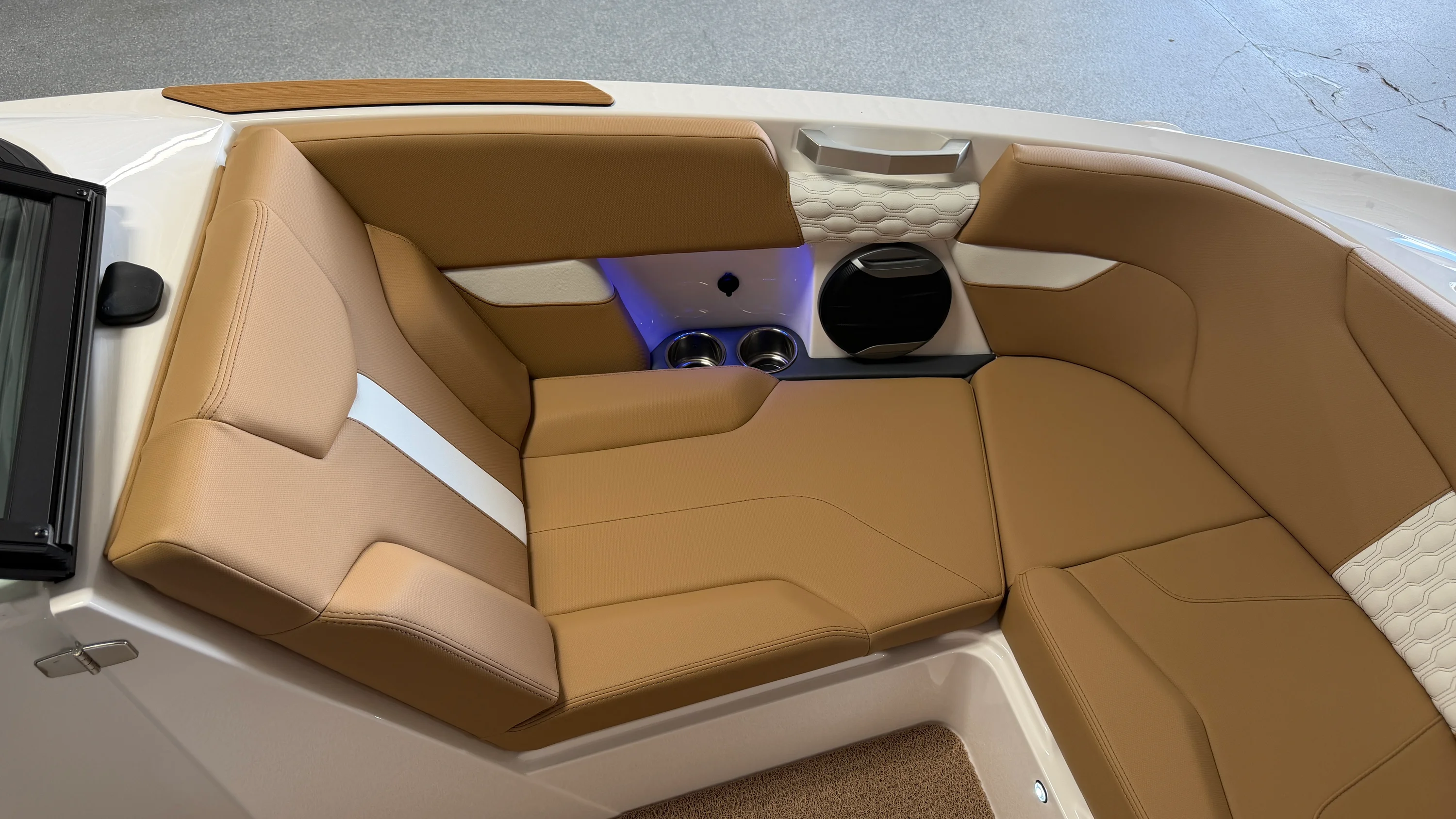 2026 Mastercraft XT22 Image Thumbnail #74
