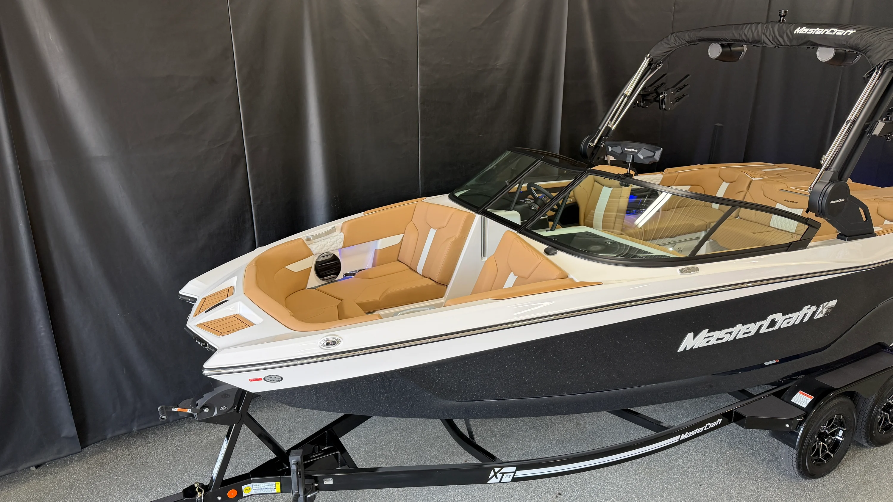 2026 Mastercraft XT22 Image Thumbnail #4