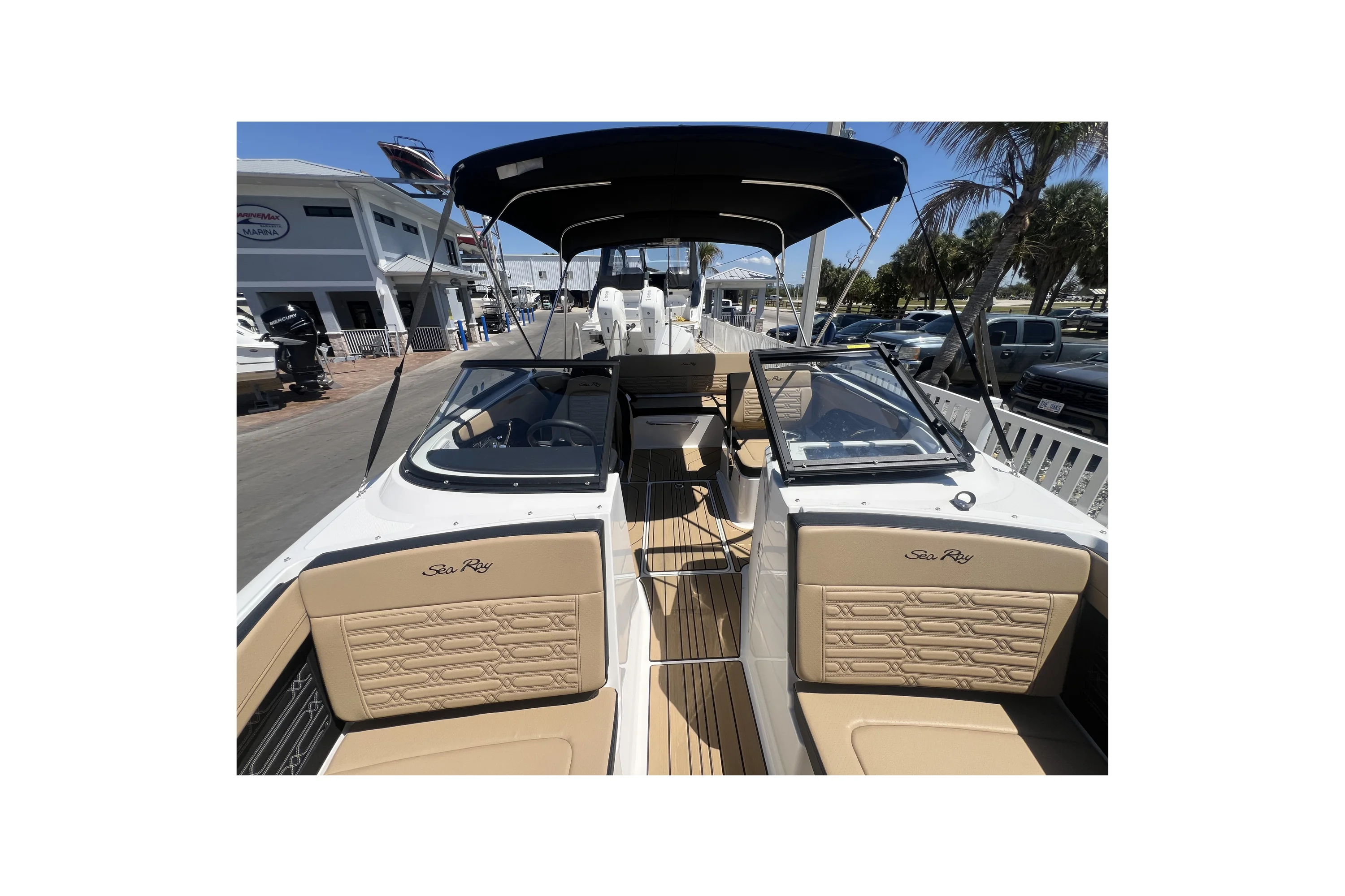 2026 Sea Ray SPX 210 Outboard Image Thumbnail #22