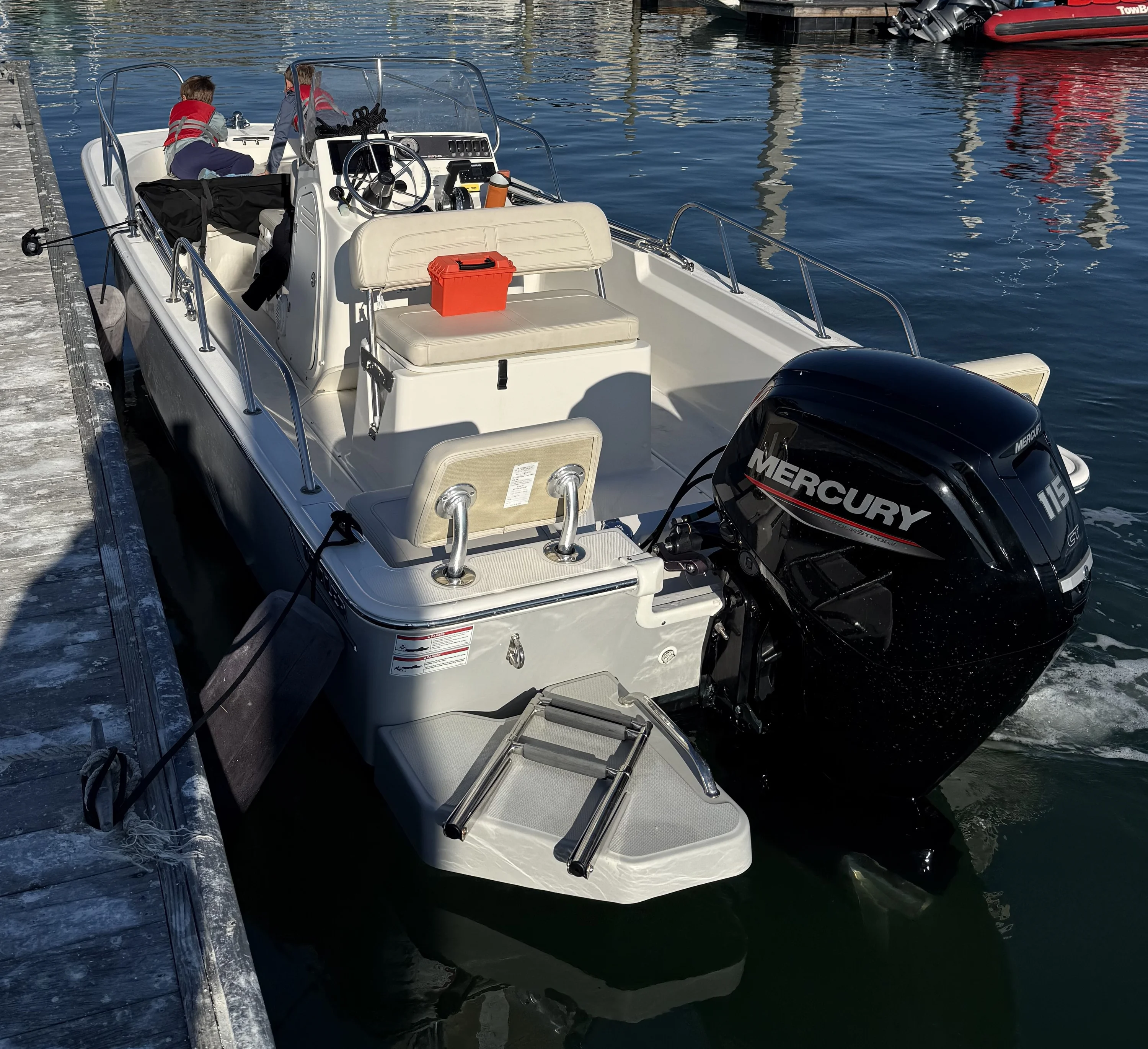 2023 Boston Whaler 170 MONTAUK Image Thumbnail #1
