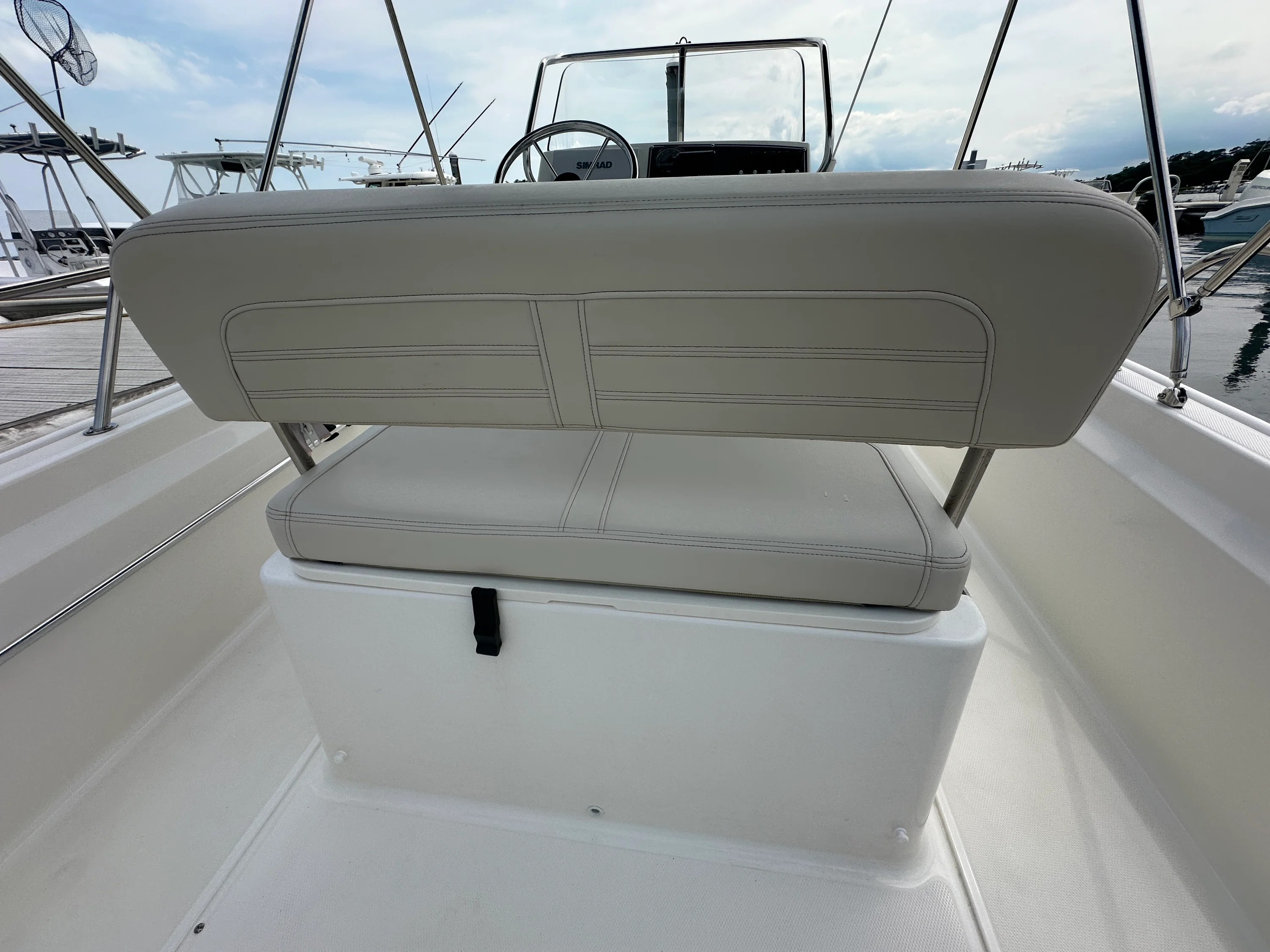 2023 Boston Whaler 170 MONTAUK Image Thumbnail #8