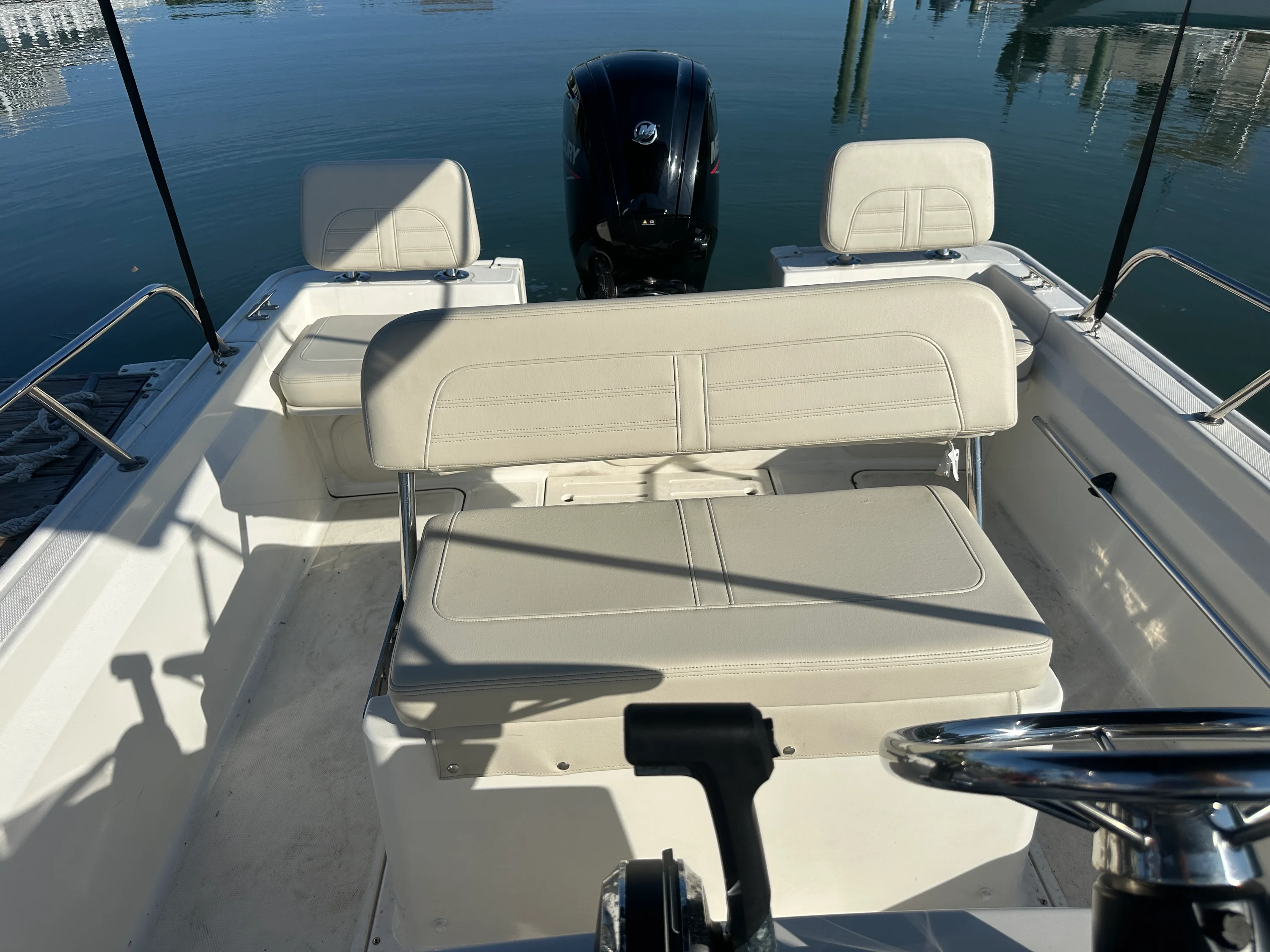 2023 Boston Whaler 170 MONTAUK Image Thumbnail #5