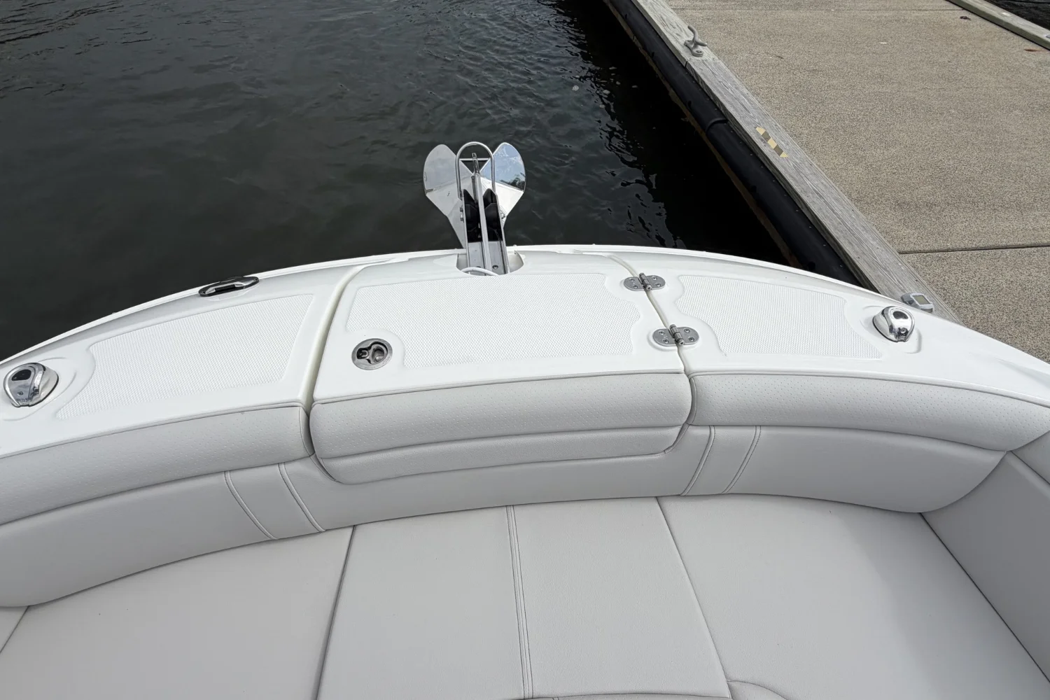 2026 Sea Ray SDX 290 Outboard Image Thumbnail #31