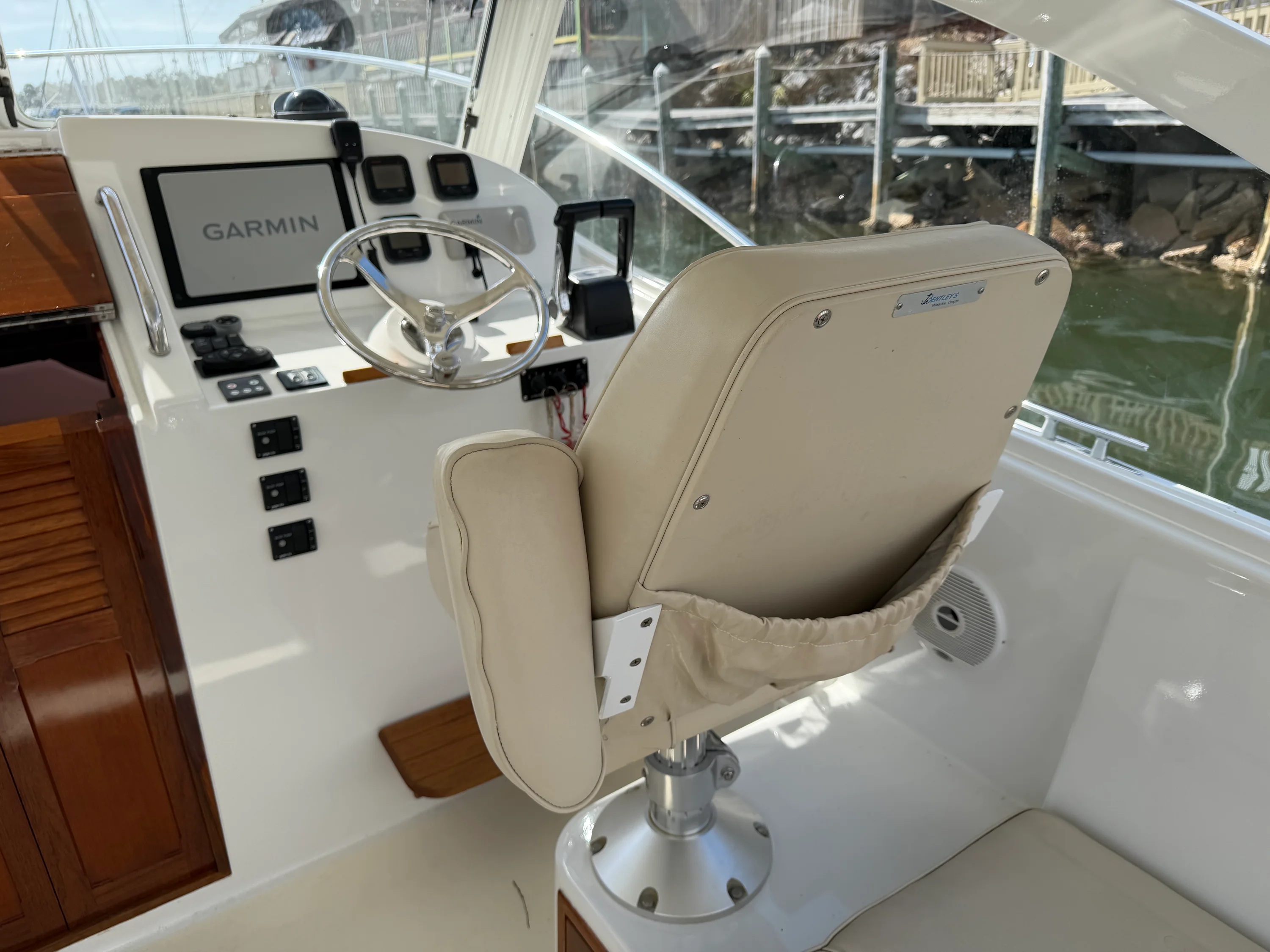 2008 MJM 29Z OB Image Thumbnail #24