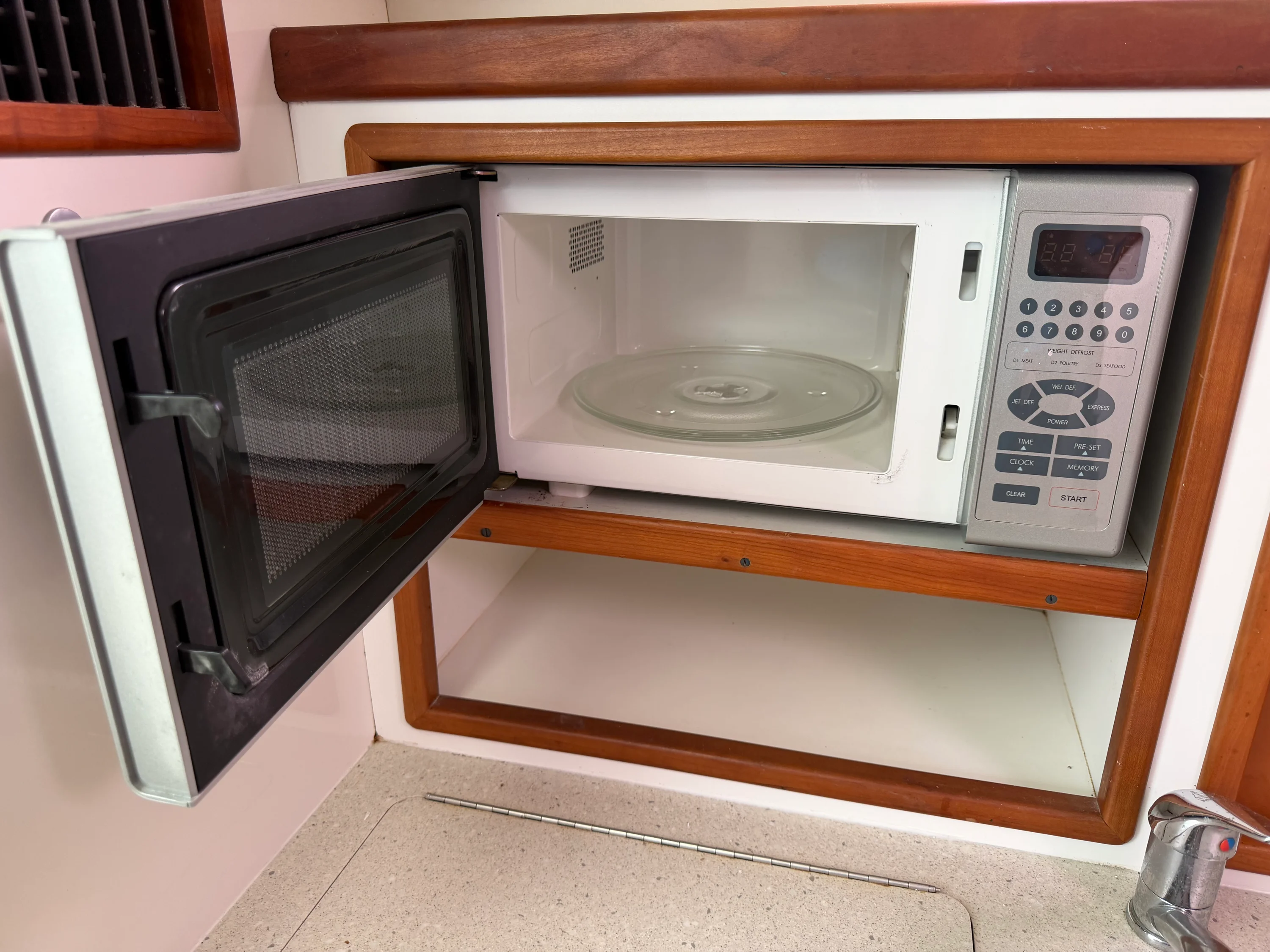 2008 MJM 29Z OB Image Thumbnail #52