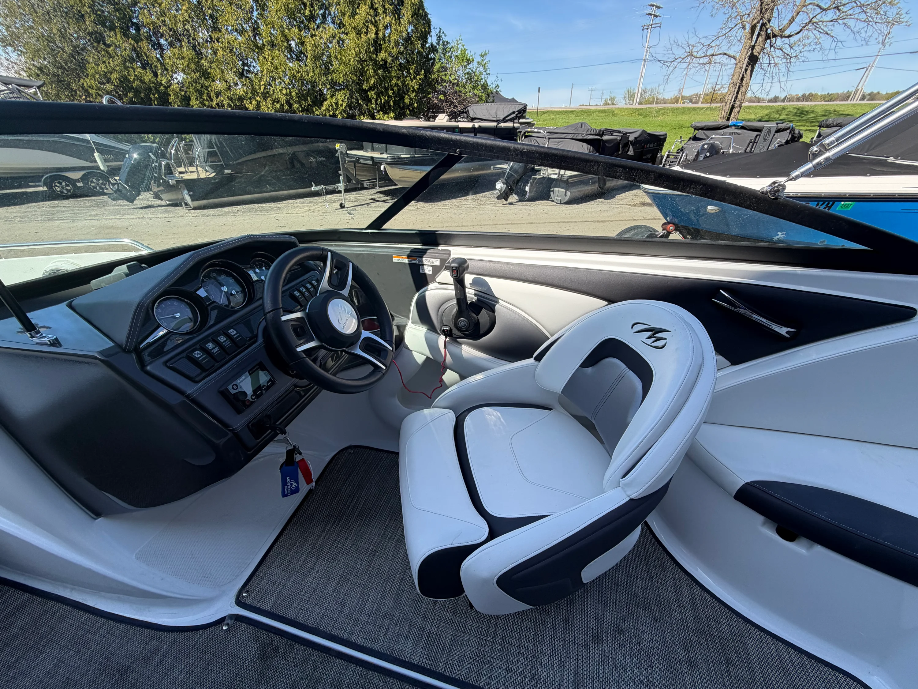 2019 Monterey 224FS Image Thumbnail #21