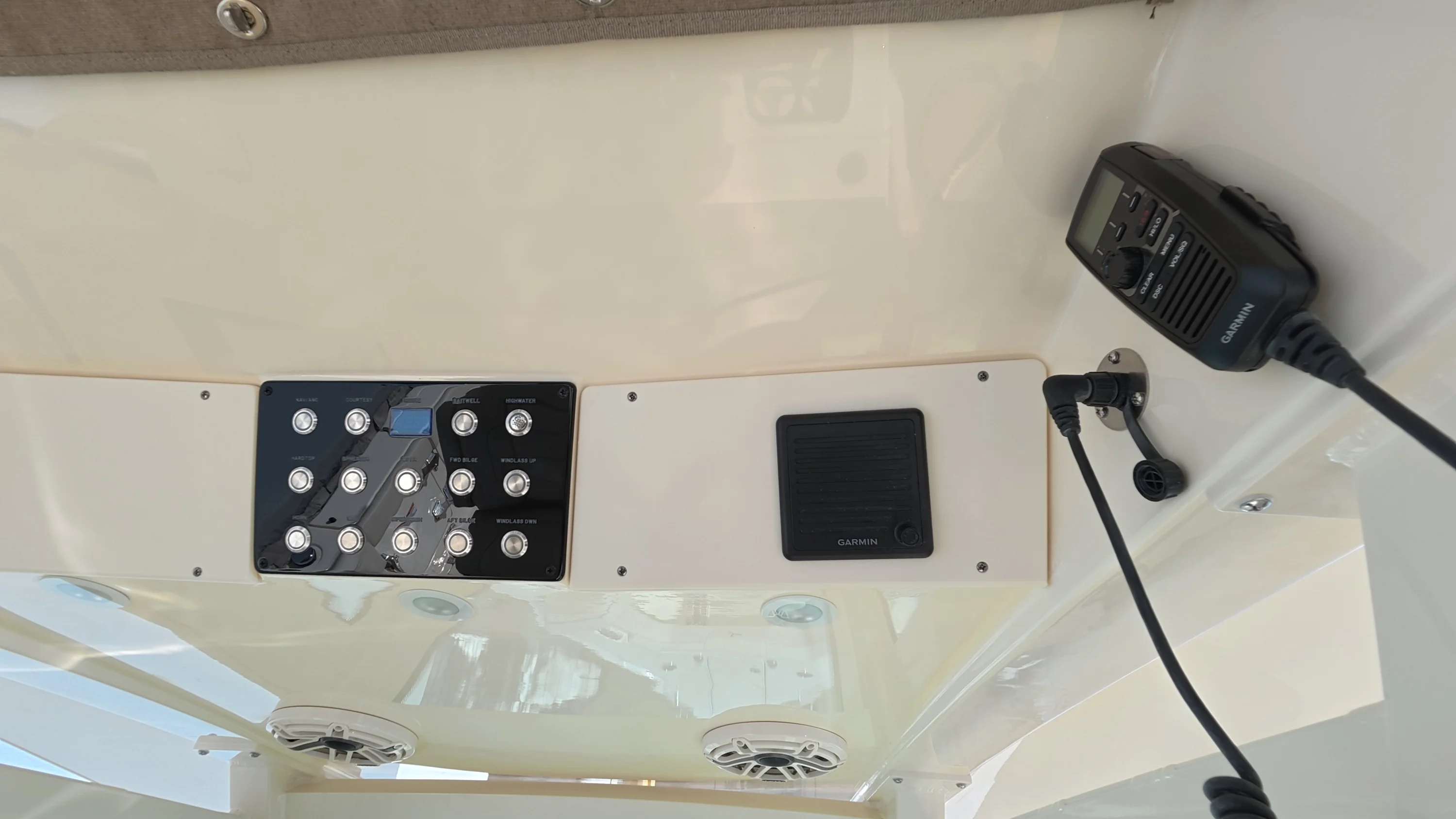 2026 Scout 305 LXF Image Thumbnail #32